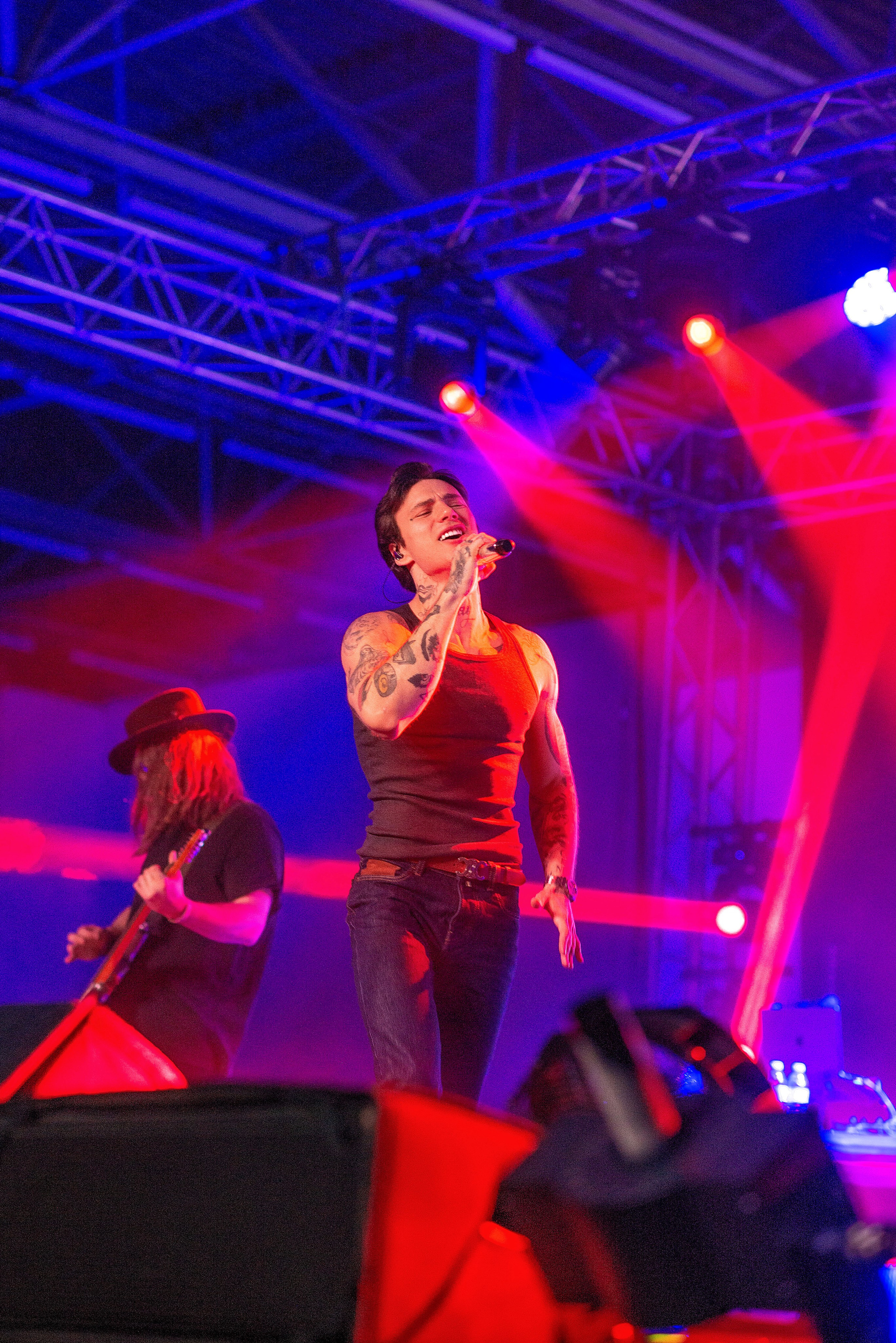 Концерт Хolidayboy. Школьный, фэшн фотограф в Тюмени и в России Ирина Королева