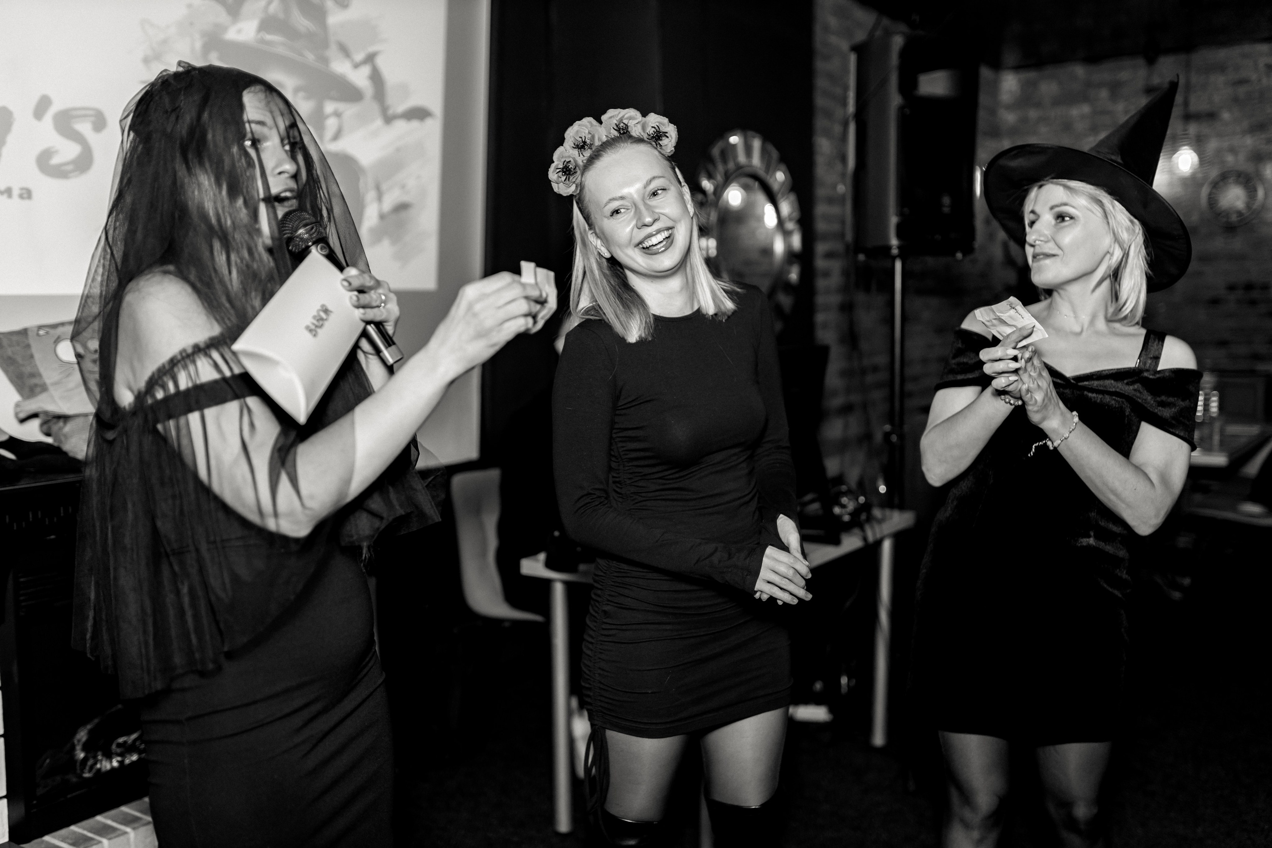 Квиз. I MOM'S. Свадебный фотограф. Москва и Московская Область