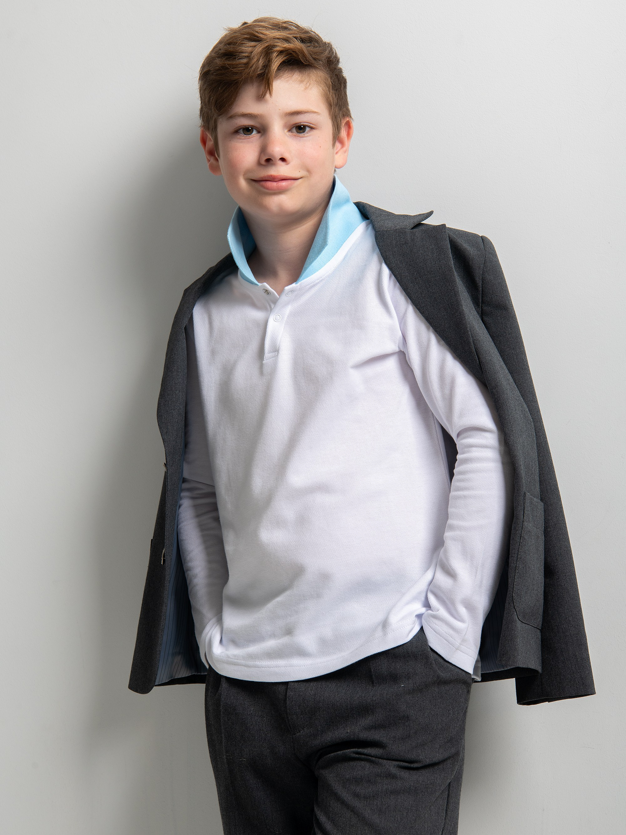 Для Wildberries, Ozon, СберМегамаркет, Авито и других маркетплейсов. Фотосъёмка интерьеров и архитектуры гостиниц, промышленная съёмка