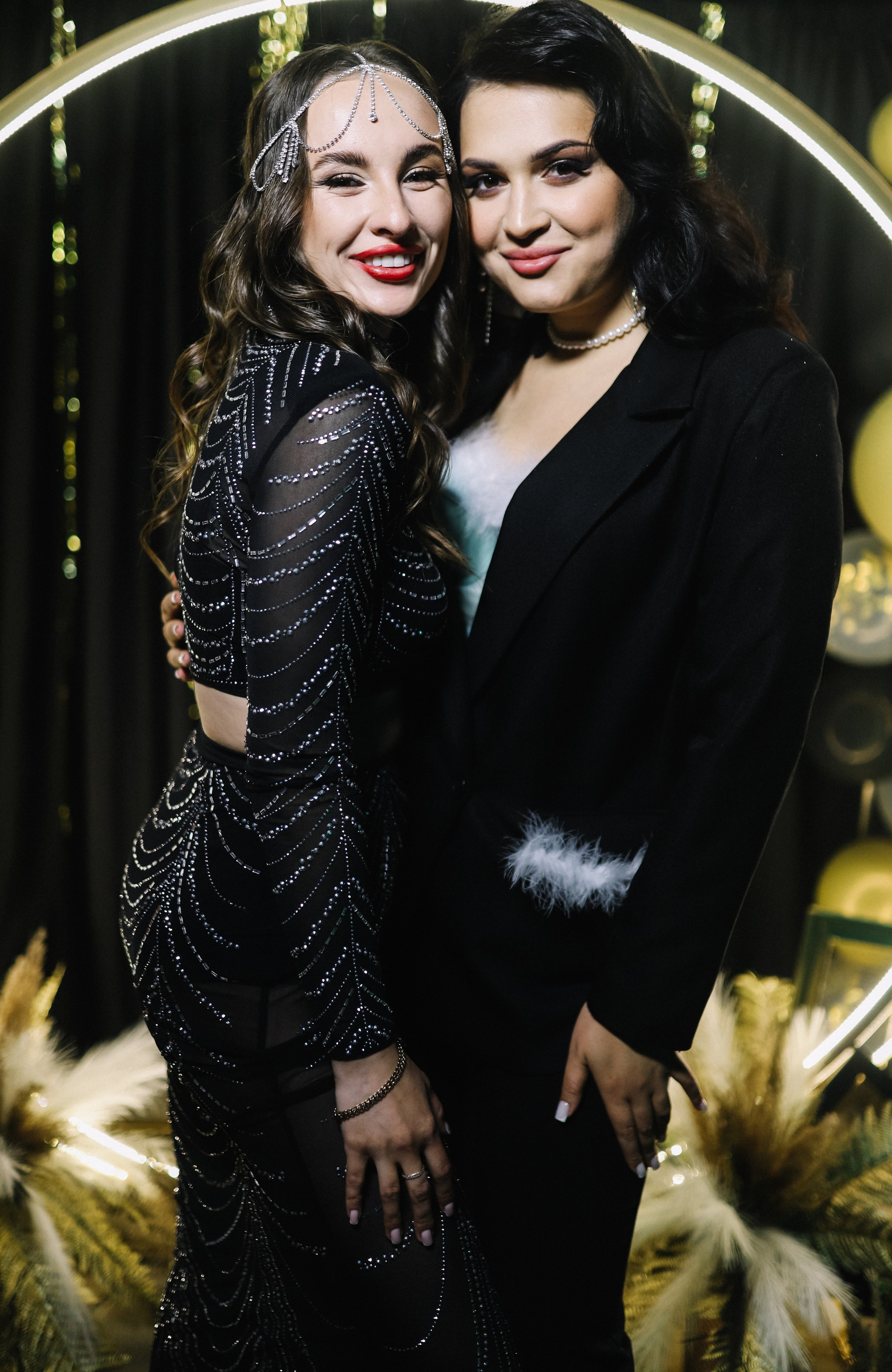 25.Диана и гости