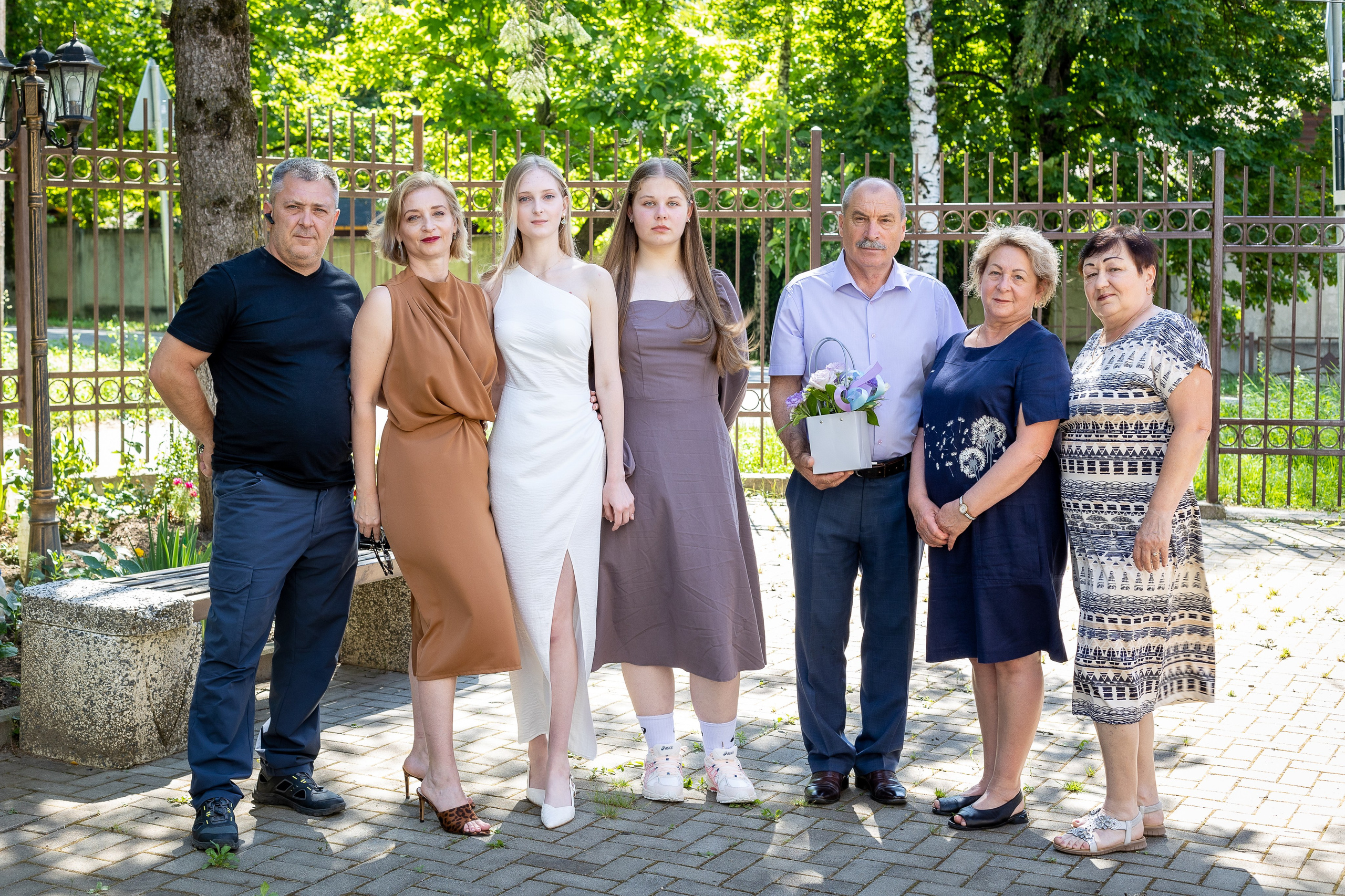 Вручение аттестата 2025. Выпускные альбомы Майкоп, Краснодар Елена Золотарева