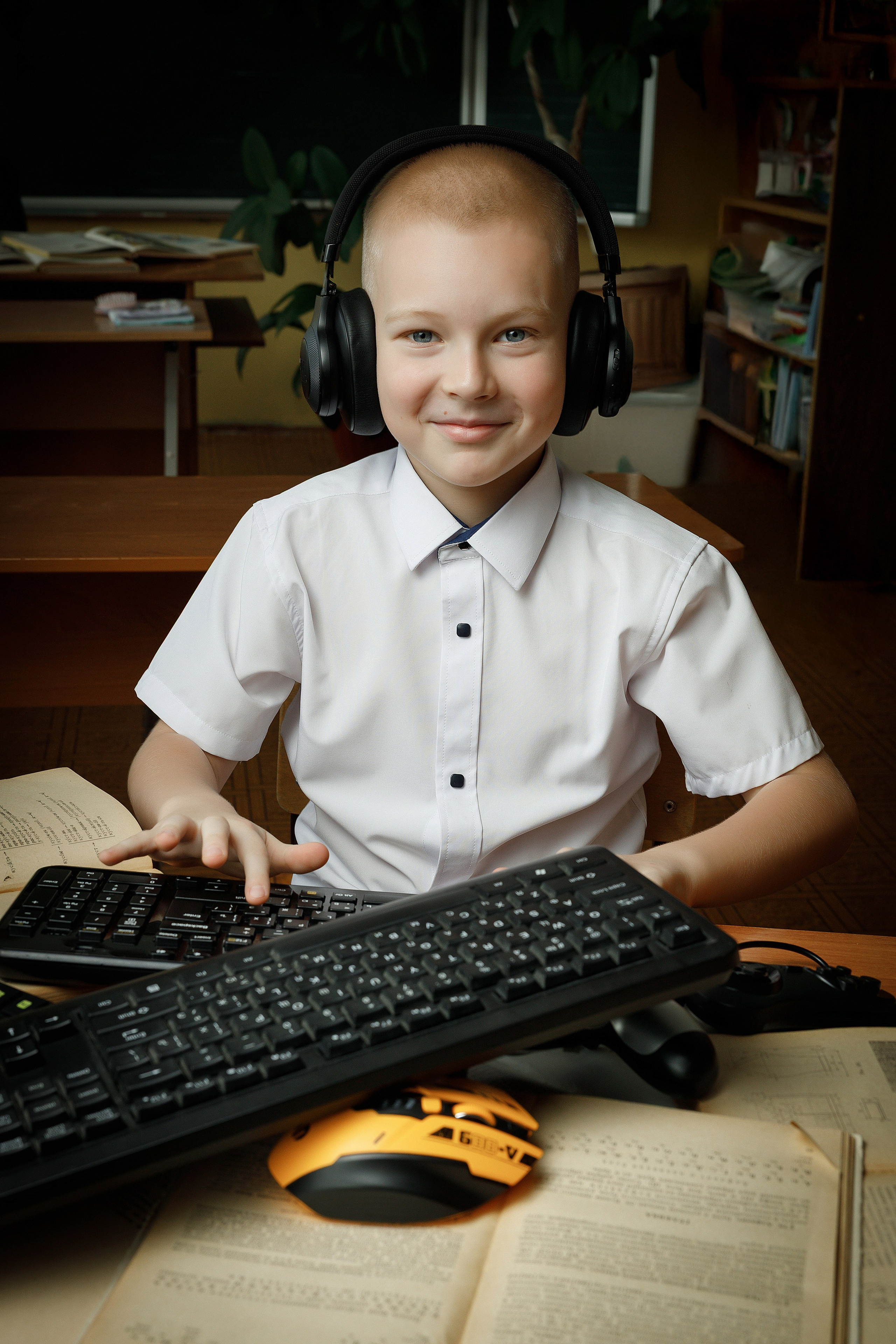 Фотосессия для 2-го класса шк 58. Photoalbum-vl.ru