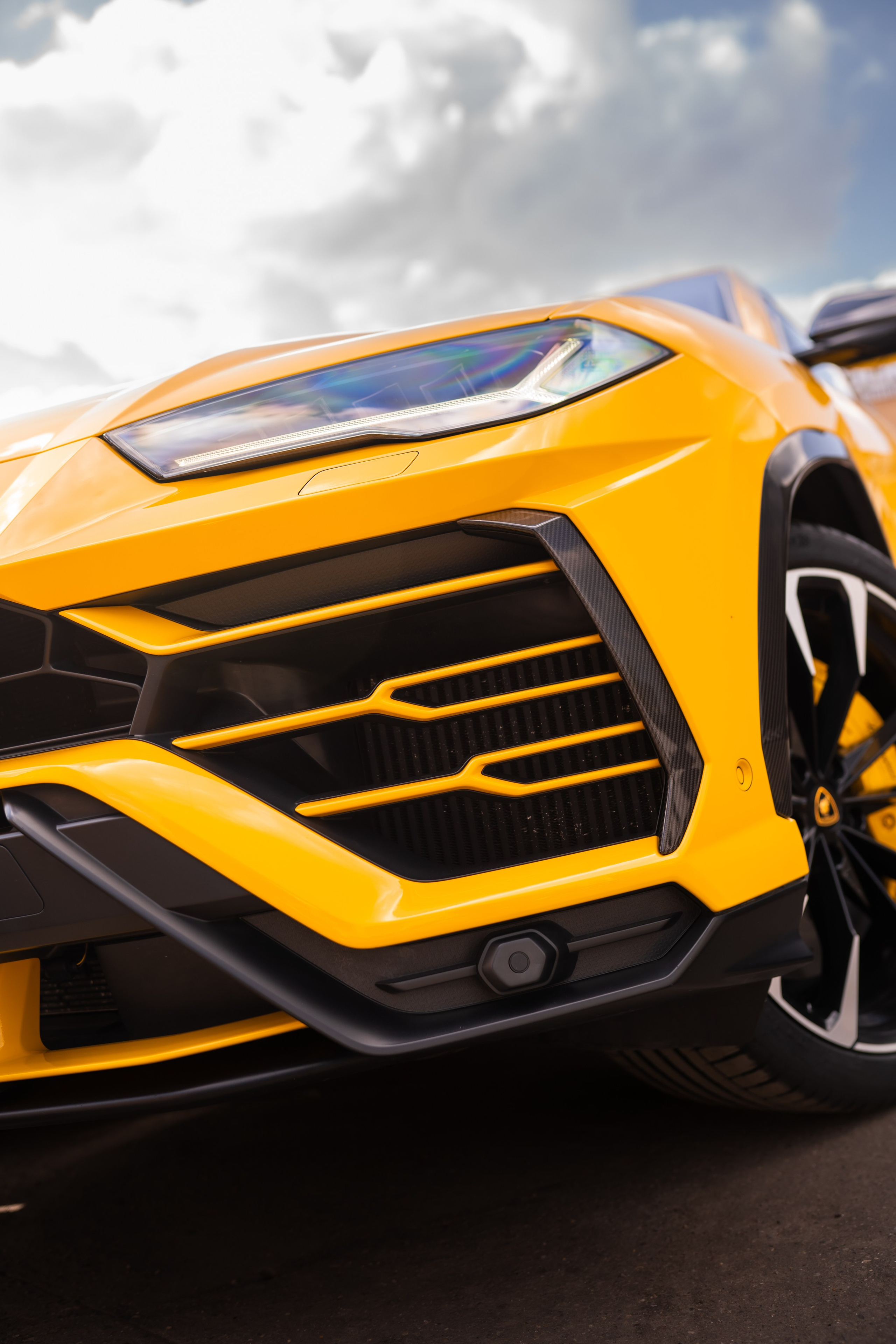 Lamborghini Urus. Mirllaev