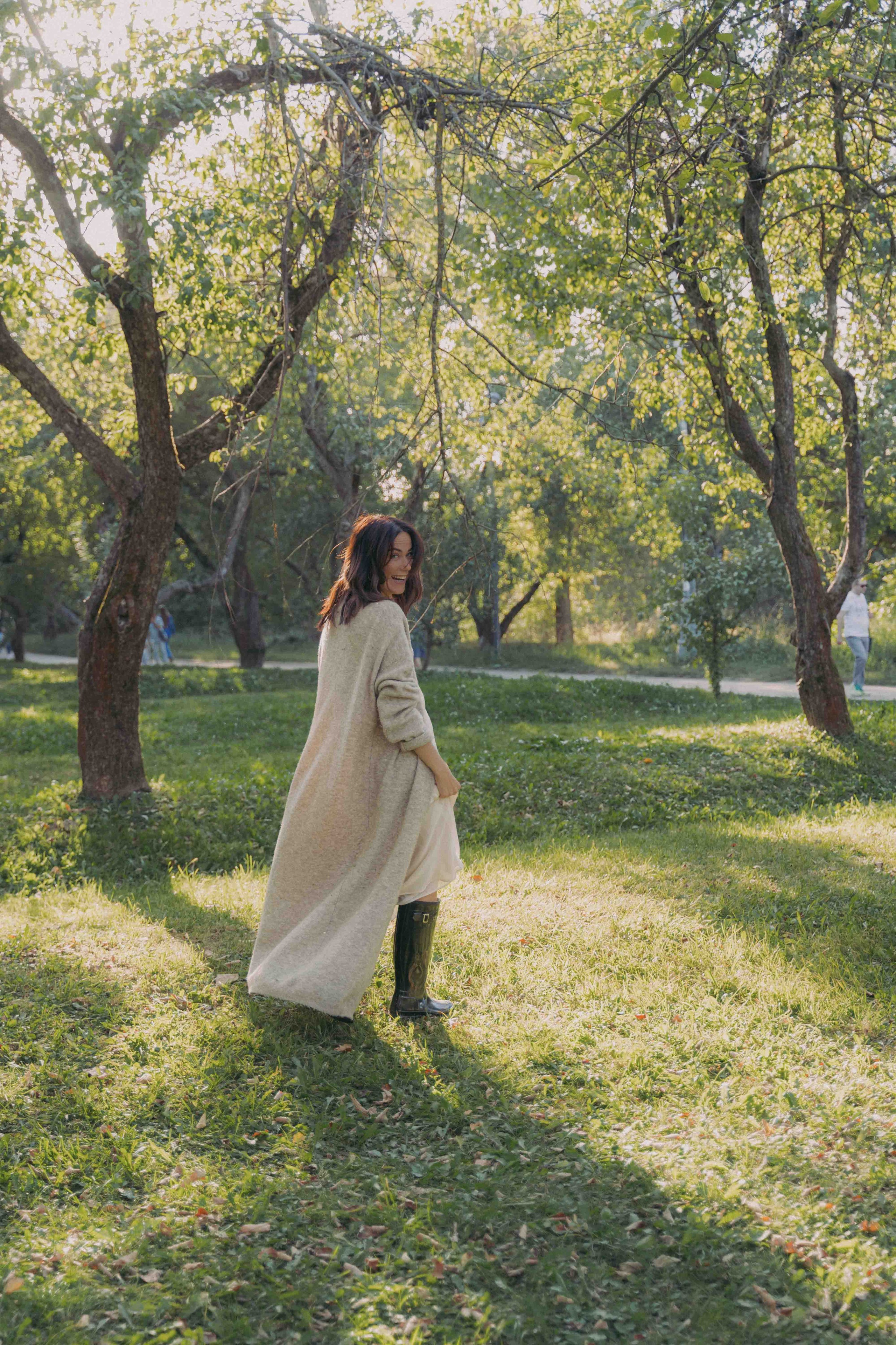 Яблоневый сад и гамак. Фотограф и видеограф в Москве и Абу Даби Мария Кулагина