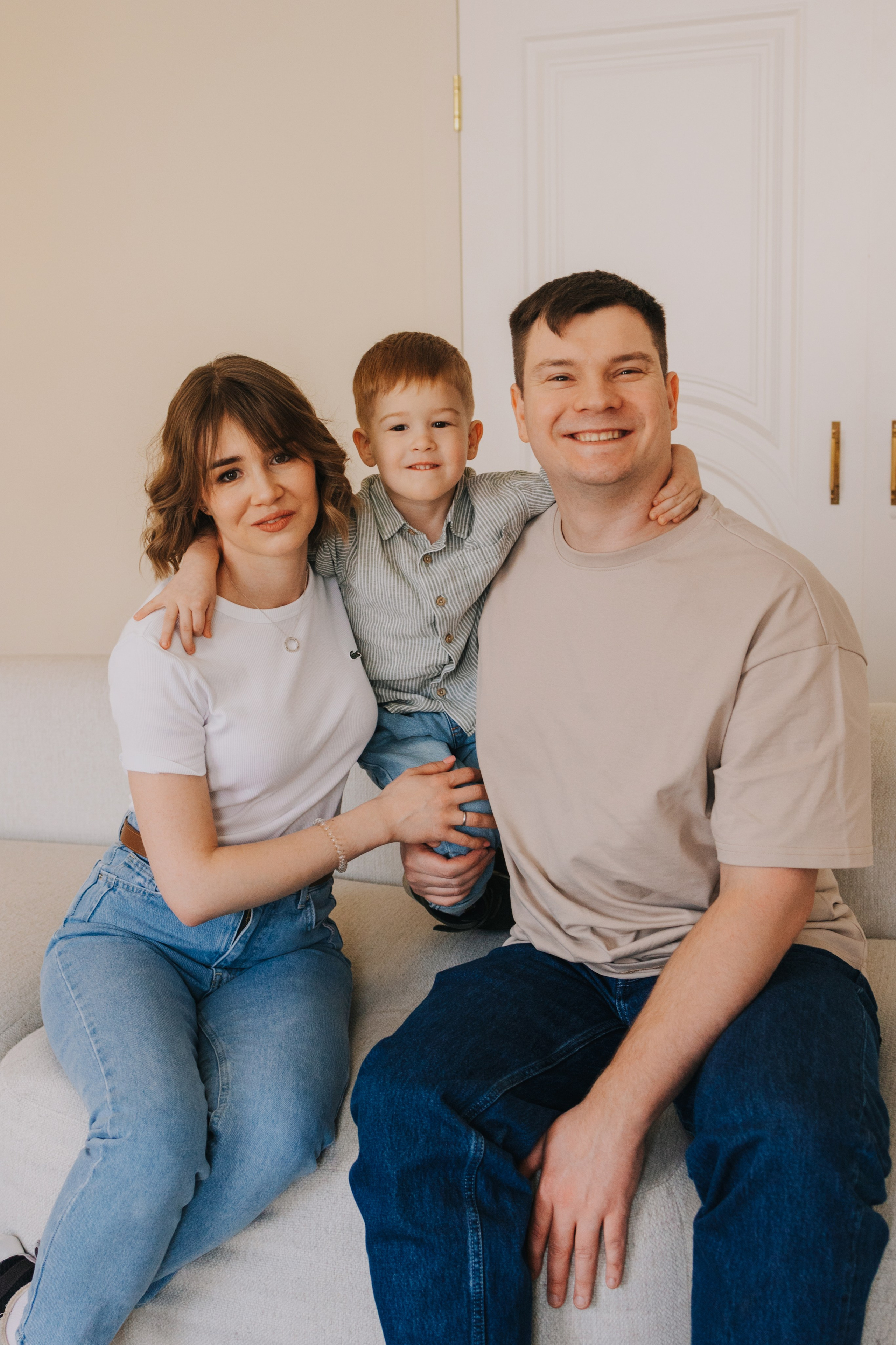 Большая семья. Домашняя фотосессия