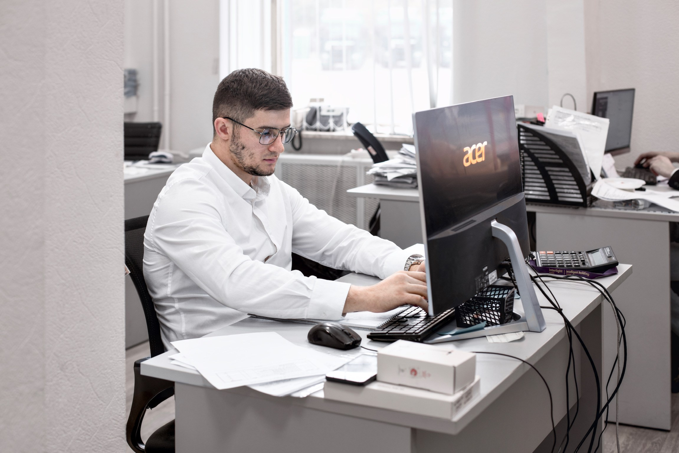 Фотосъёмка в офисе и на производстве. Школьные выпускные альбомы в Москве Марина Николаева