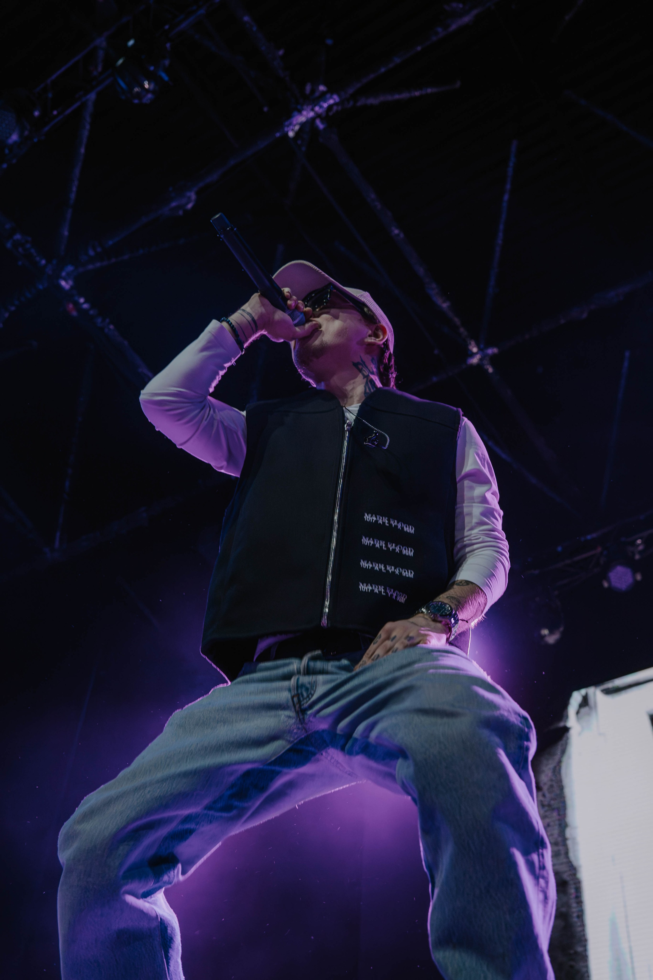 Бэкстейдж Whole Lotta Swag. Главная