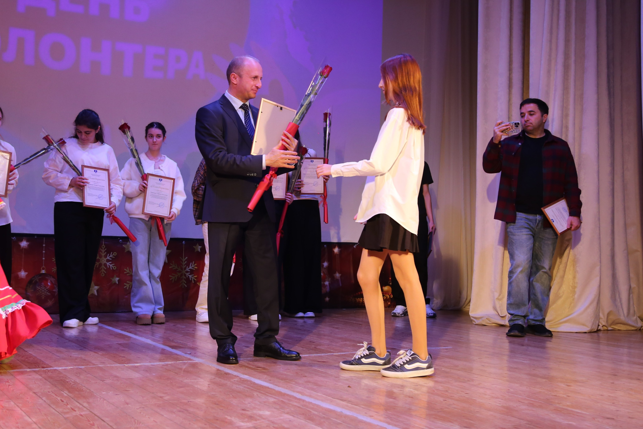 День Волонтёра. Жизнь курорта Кабардинка в фотографиях