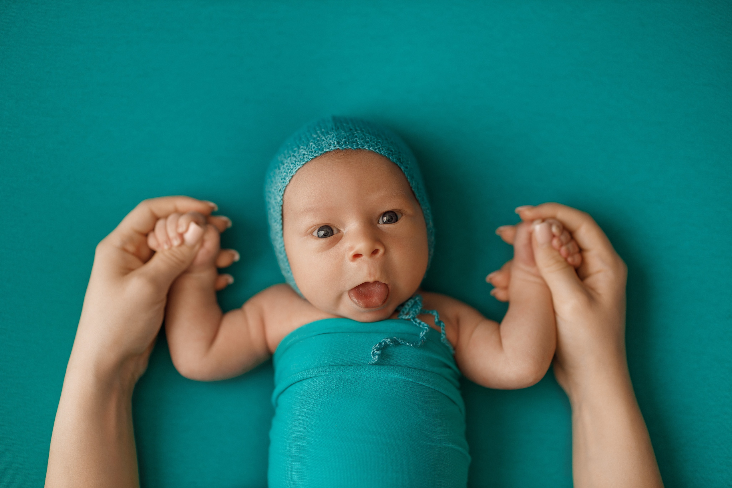 Ньюборн фотосессии в Старом Осколе. Фотостудия для новорожденных в Старом Осколе Гильфановых Юрия и Ольги