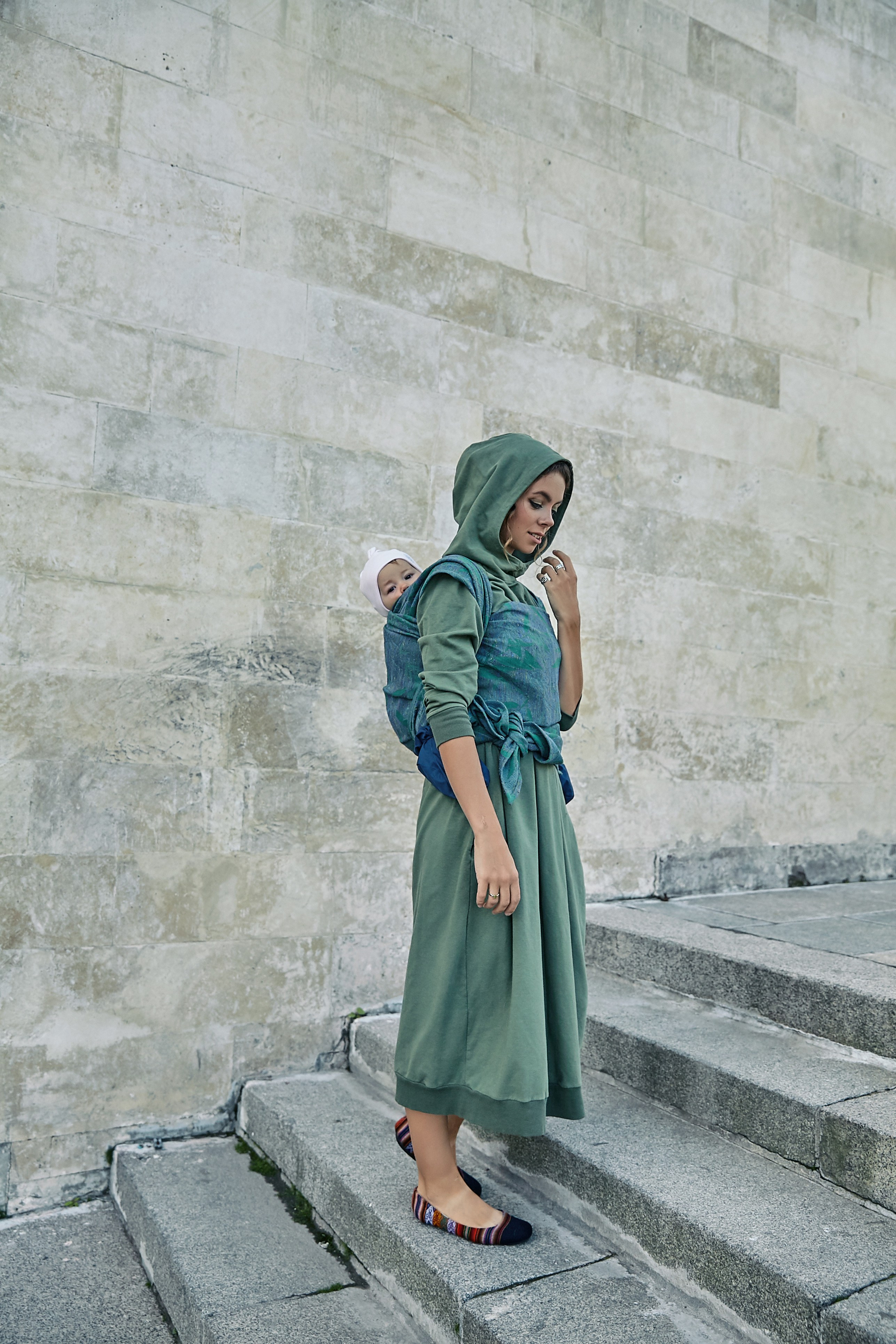 Съемка слингов mokosh wrap. Рекламный фотограф Санкт-Петербург Катерина Мишкель