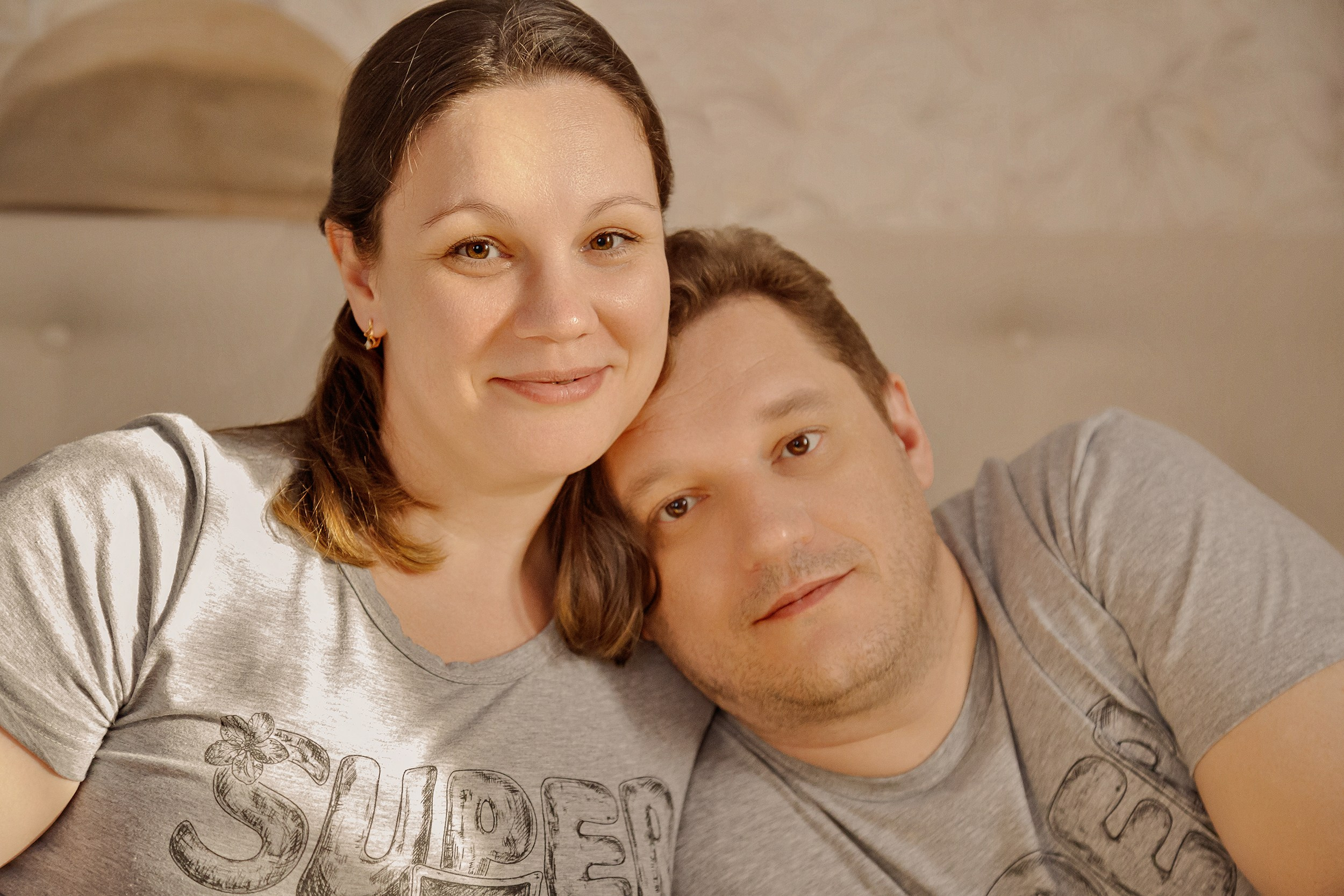 Майя, Андрей и Анюта (дома). Фотограф Анна Добрачёва