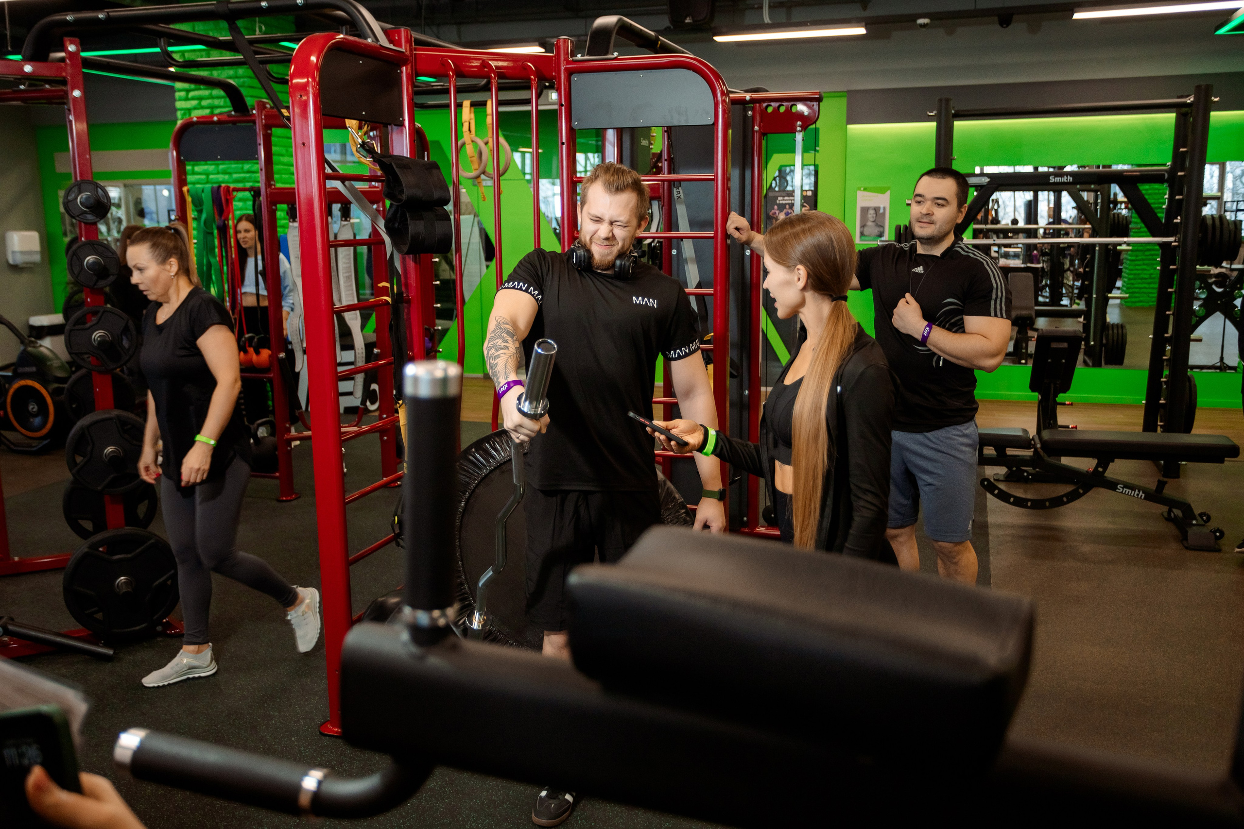 РЕПОРТАЖ: ФИТНЕСС-КЛУБ X-FIT. Профессиональный фотограф в Ижевске Леша Петров