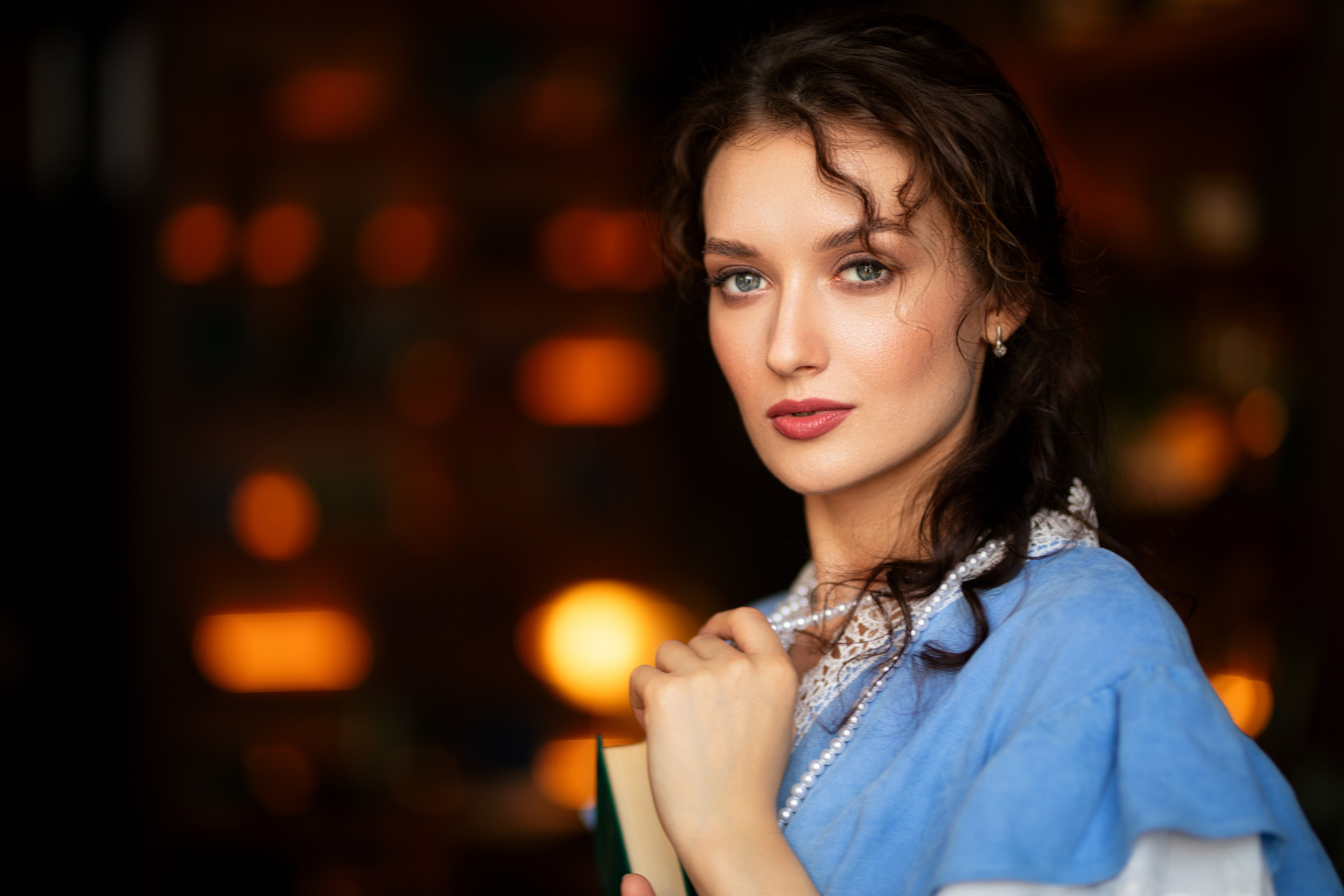 Фотосет с Анастасией в интерьере в формате «Я красивая». Дмитрий Шульгин, портретный фотограф в Воронеже