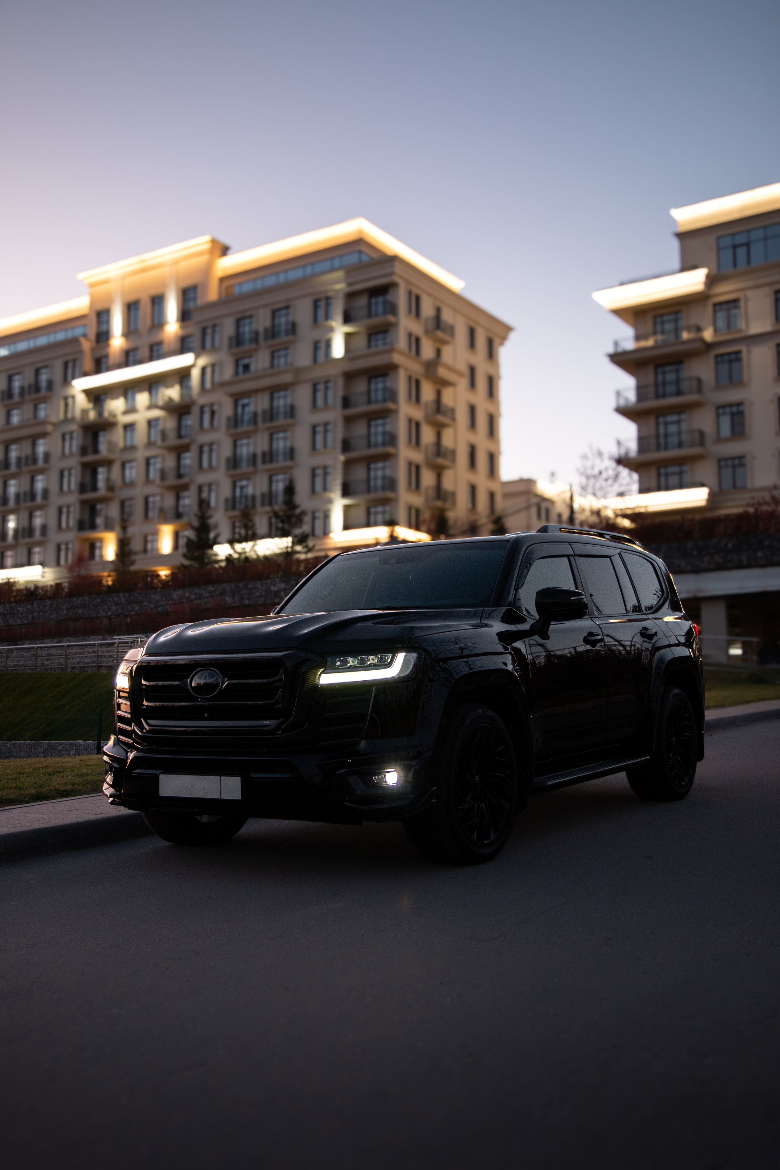 Toyota Land Cruiser 300. Автомобильный фотограф и видеограф в Новосибирске|Александра Косухина