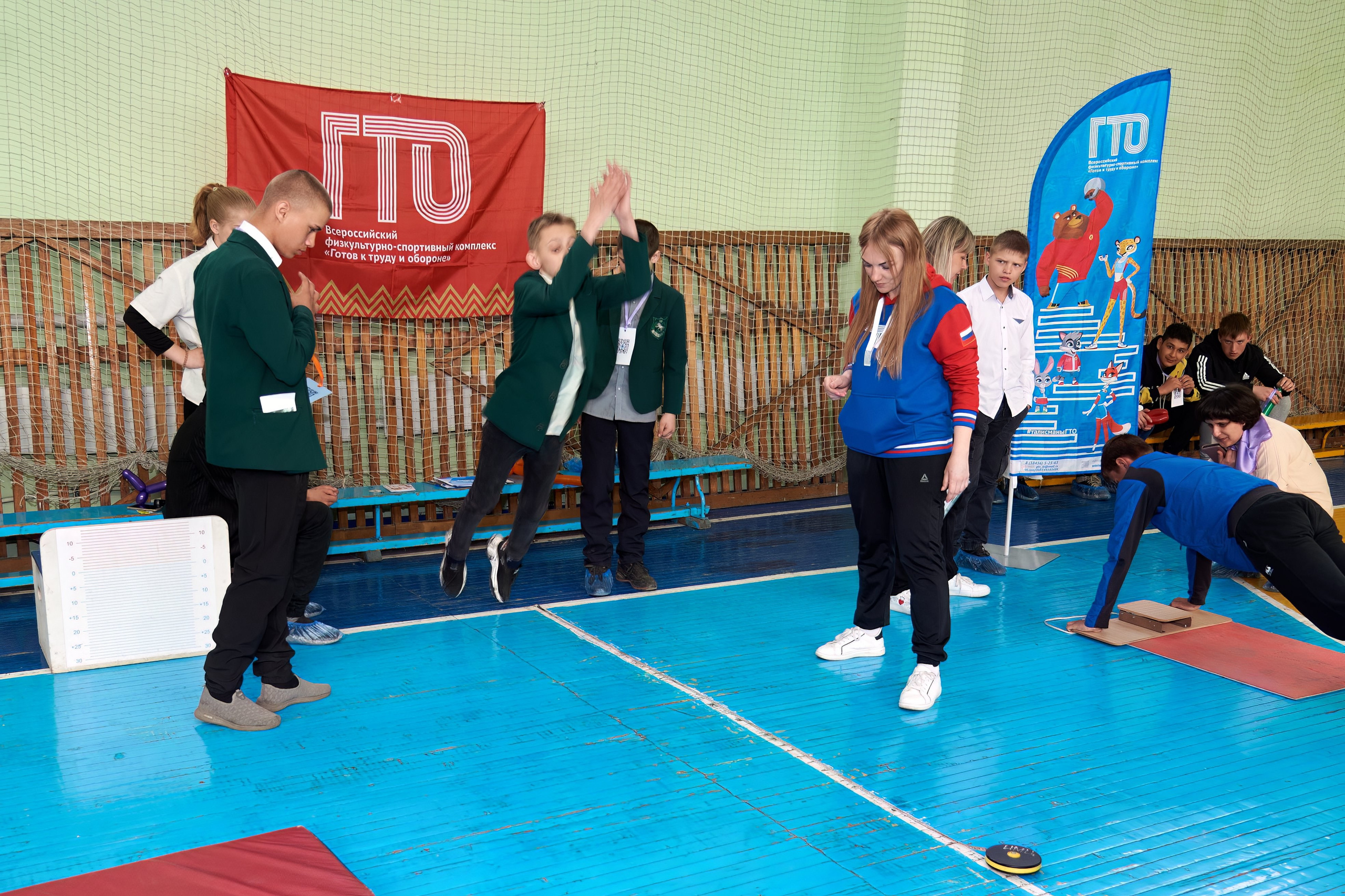 Открытие молодежного патриотического форума «Право выбора». [fXph] Фотограф Масликов Илья. Съёмка мероприятий в Ленинске-Кузнецком