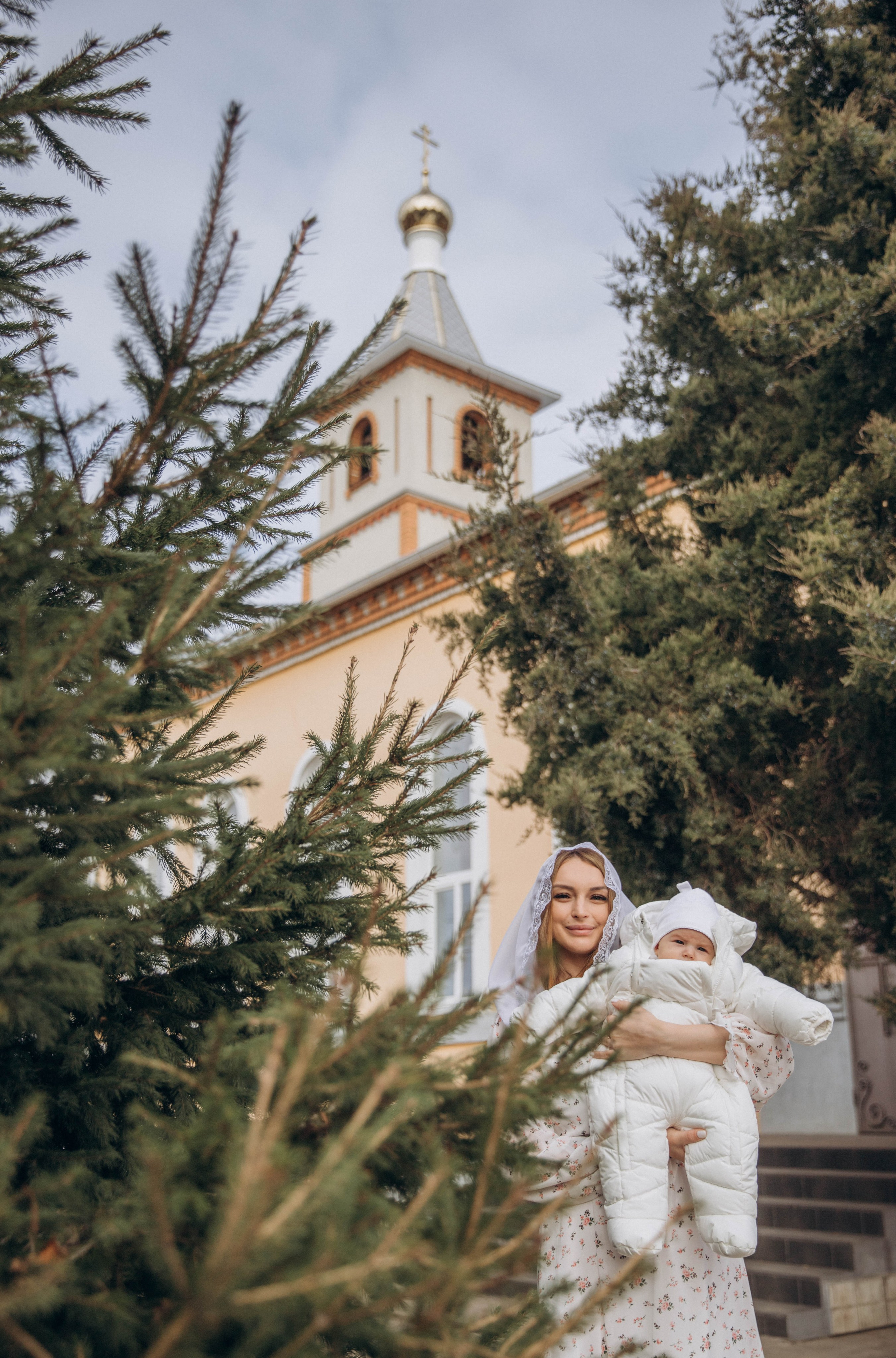 Таинство Крещения. Фотограф новорожденных в Волгограде и Волжском Карина Воробьева