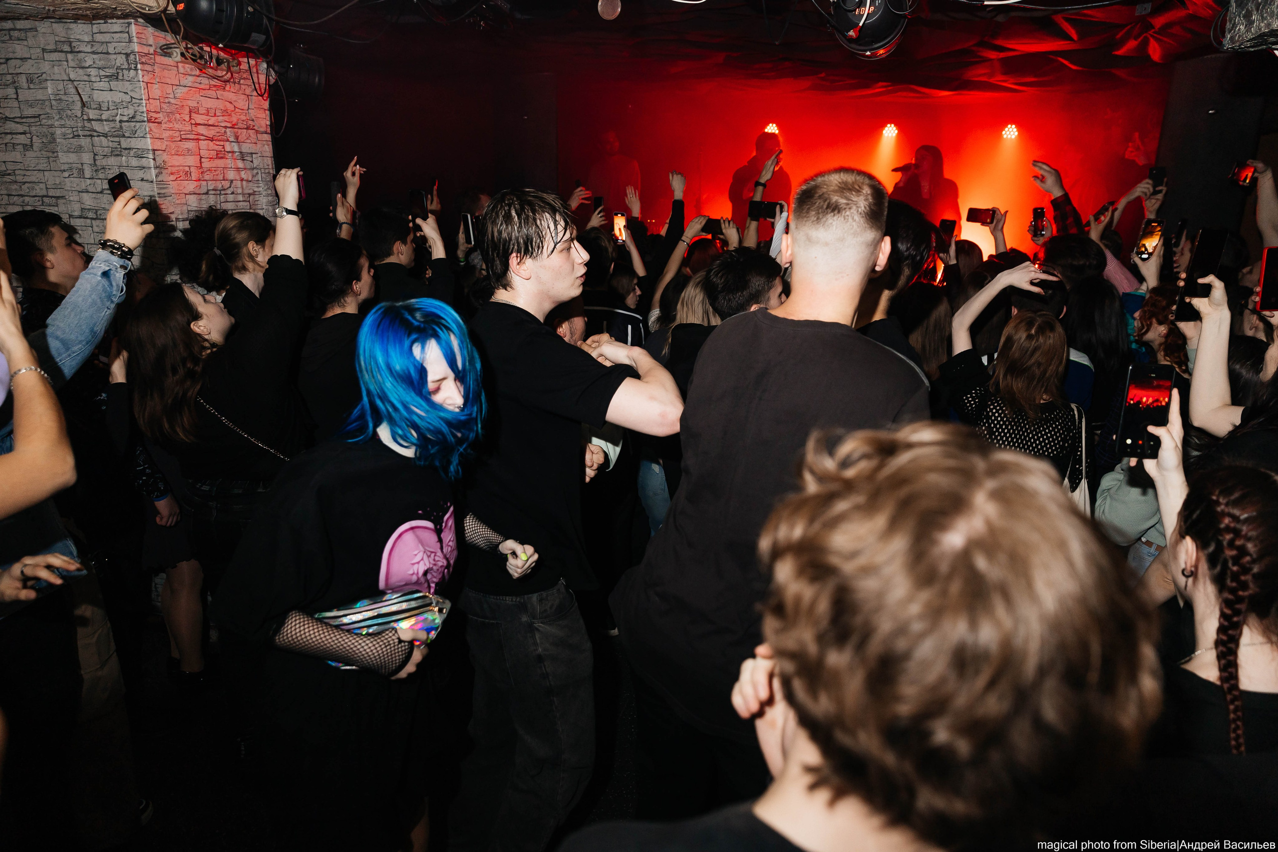 Playingtheangel. _Carpe diem_