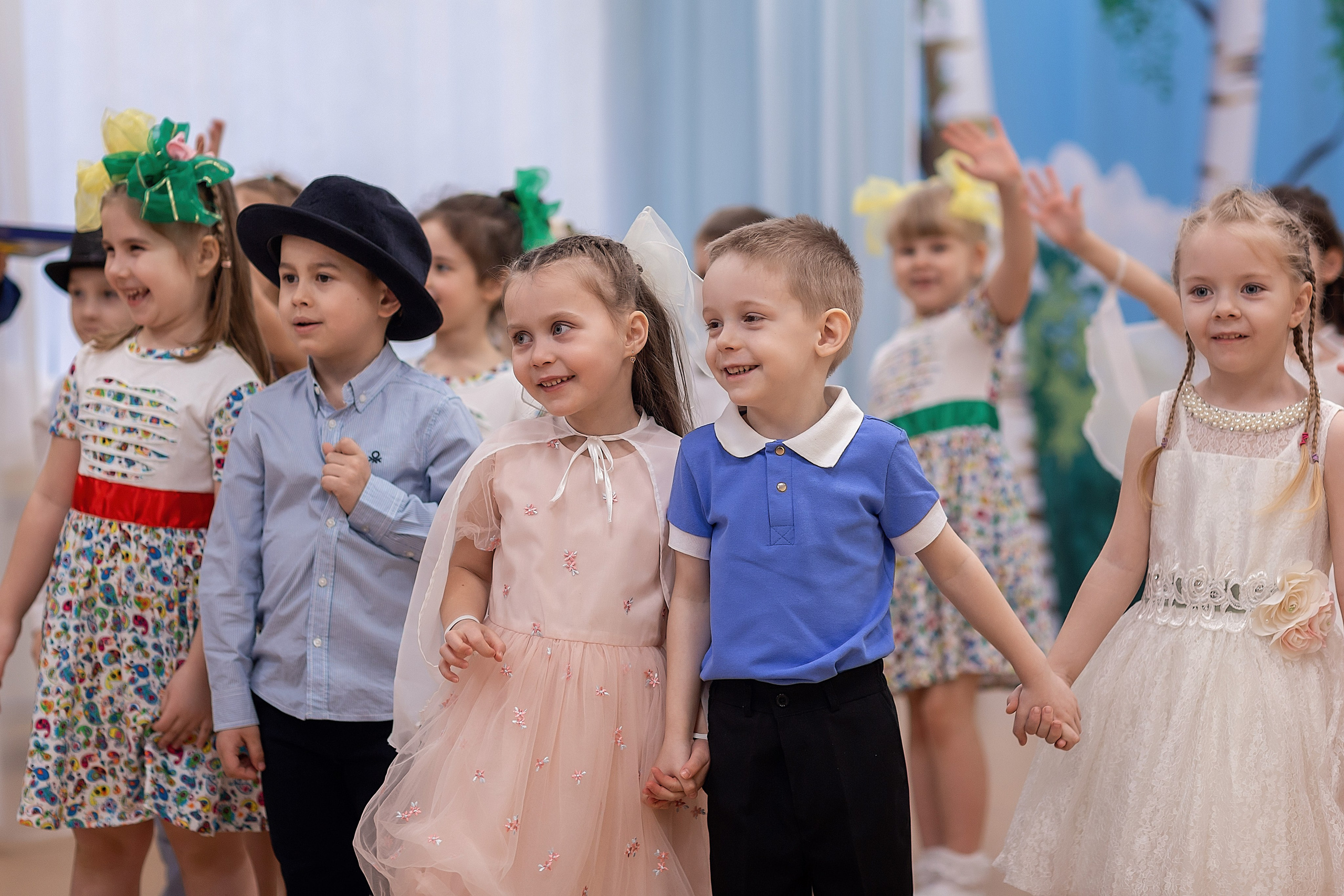 Весенний утренник_старшая группа_2025. Семейный фотограф в Санкт-Петербурге