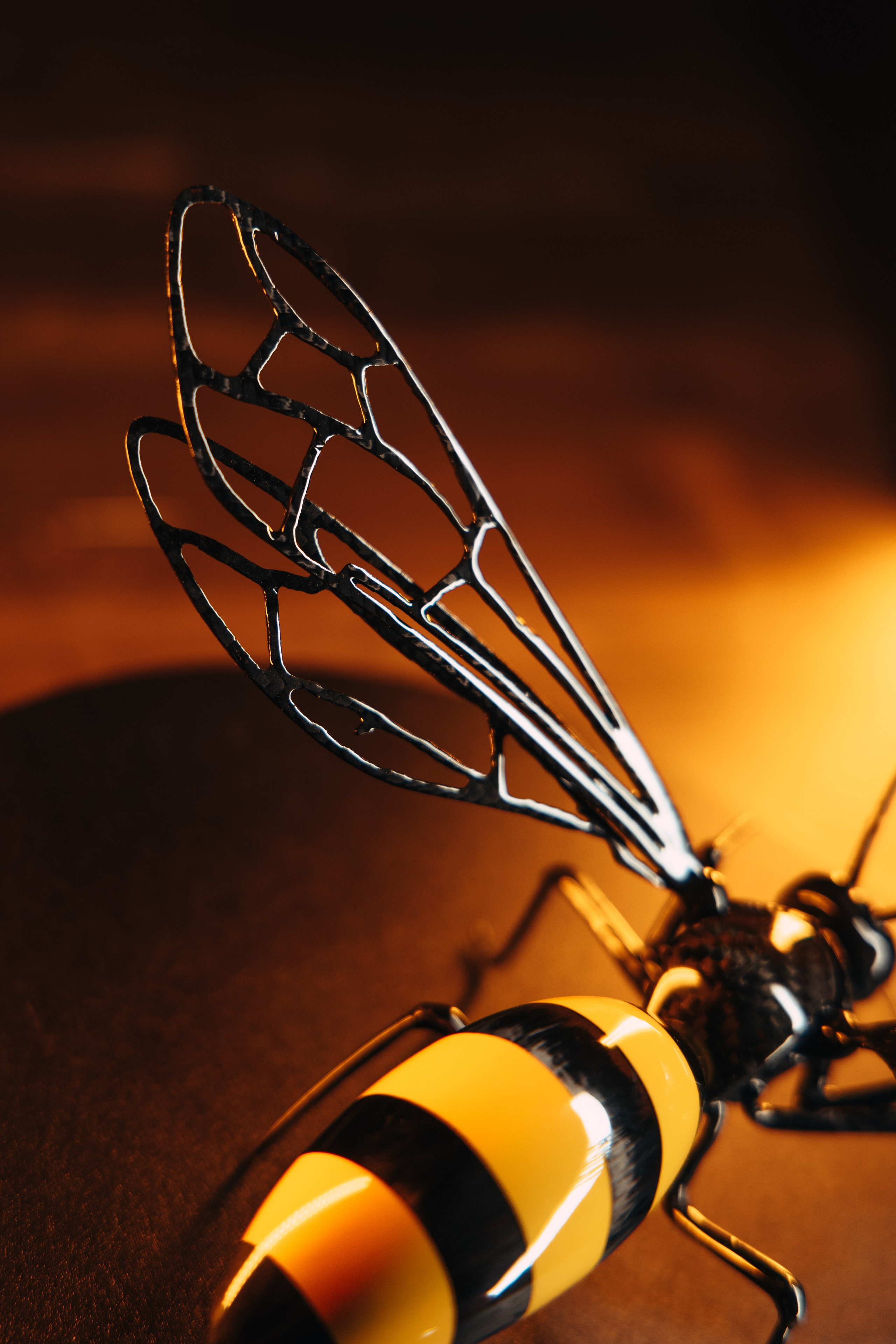 Оса из разных видов карбона, полностью ручная работа. DeLorein