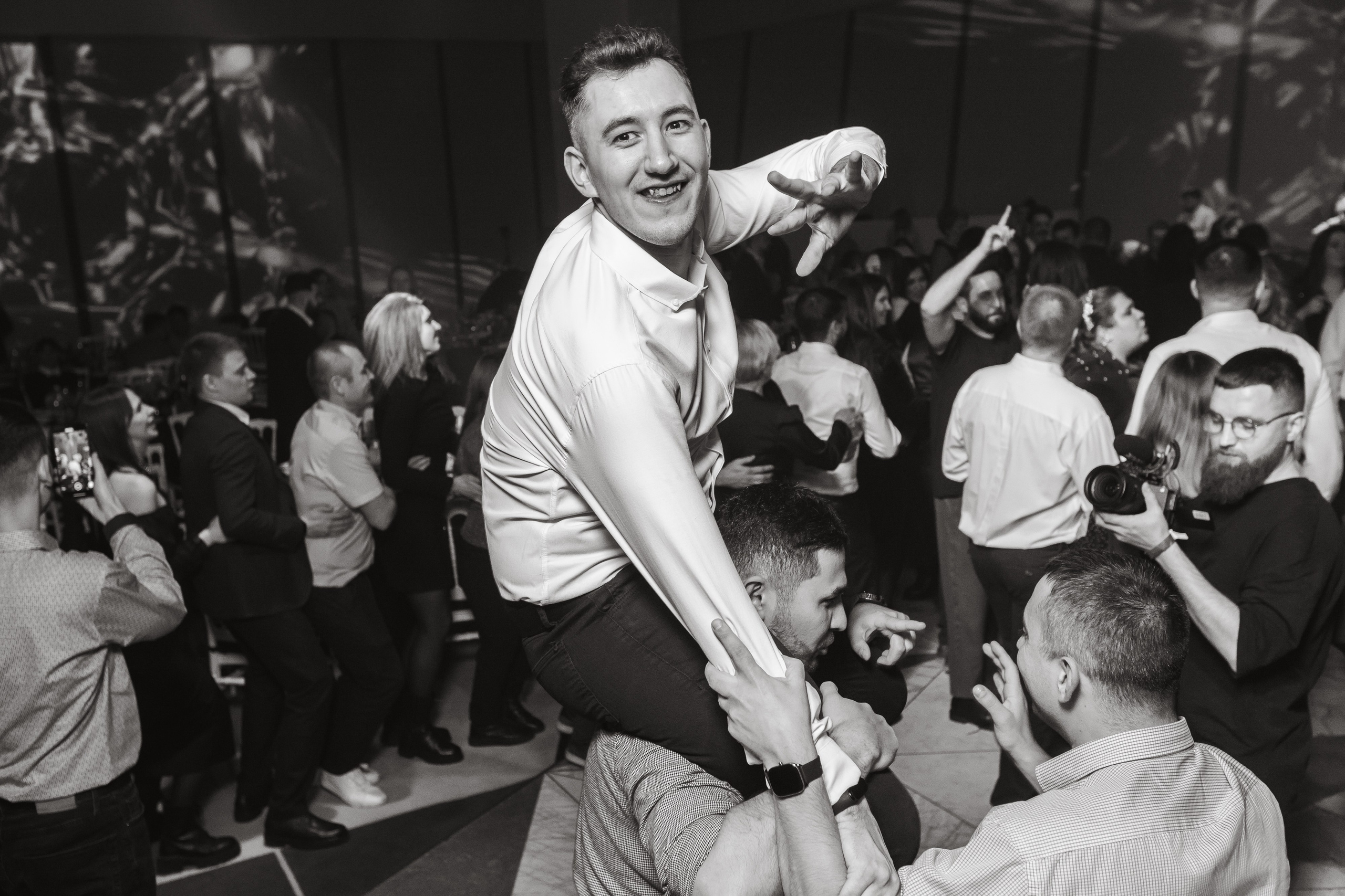 Корпоратив ПолСтраны. Свадебный и портретный фотограф в Королёве Сергей Чихарев