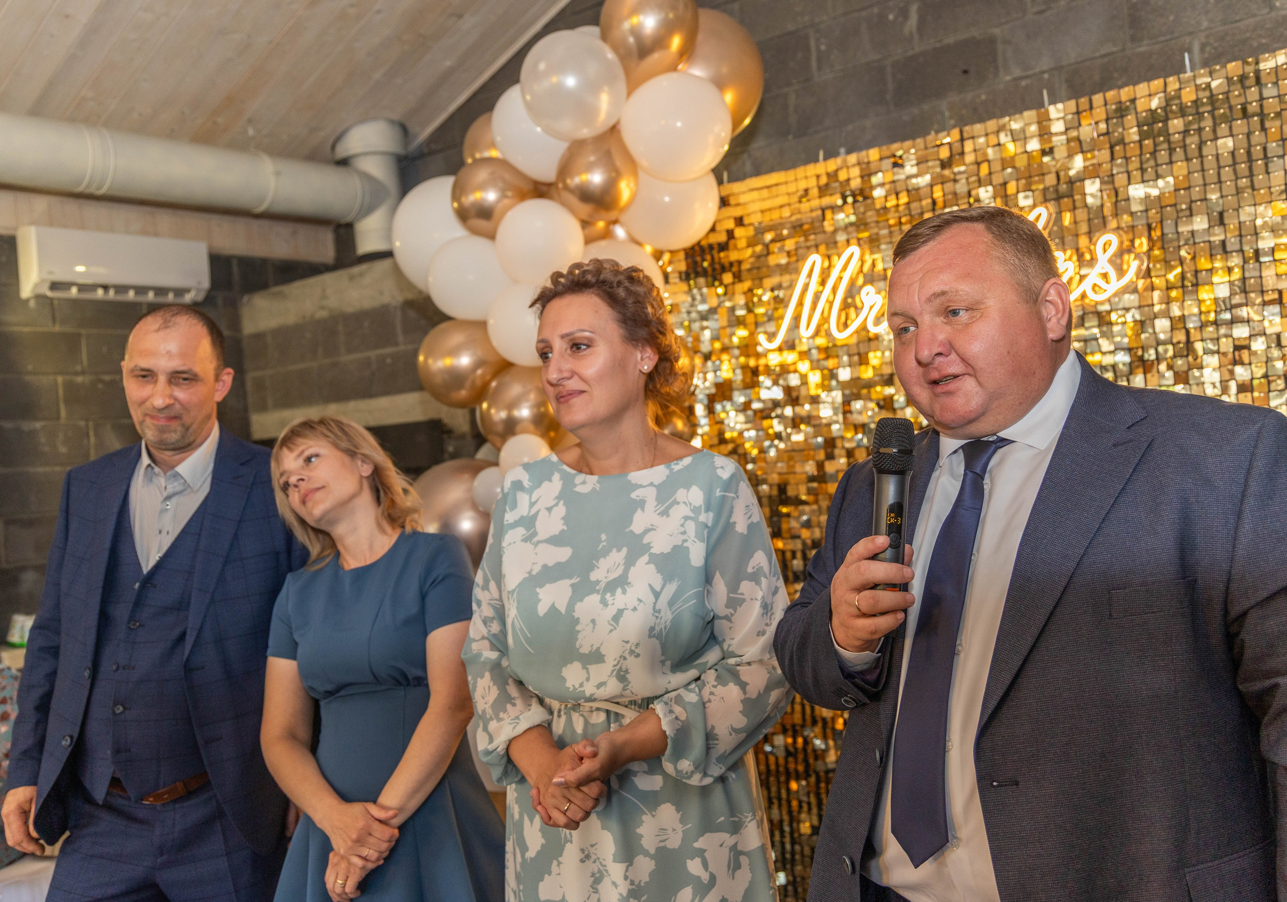 Свадебная фотосессия свадебный фотограф Татьяна Марсуверских свадебная фотопрогулка Москва Жуковский. Фотограф для маркетплейсов, фотоуслуги в Жуковском Татьяна Марсуверских