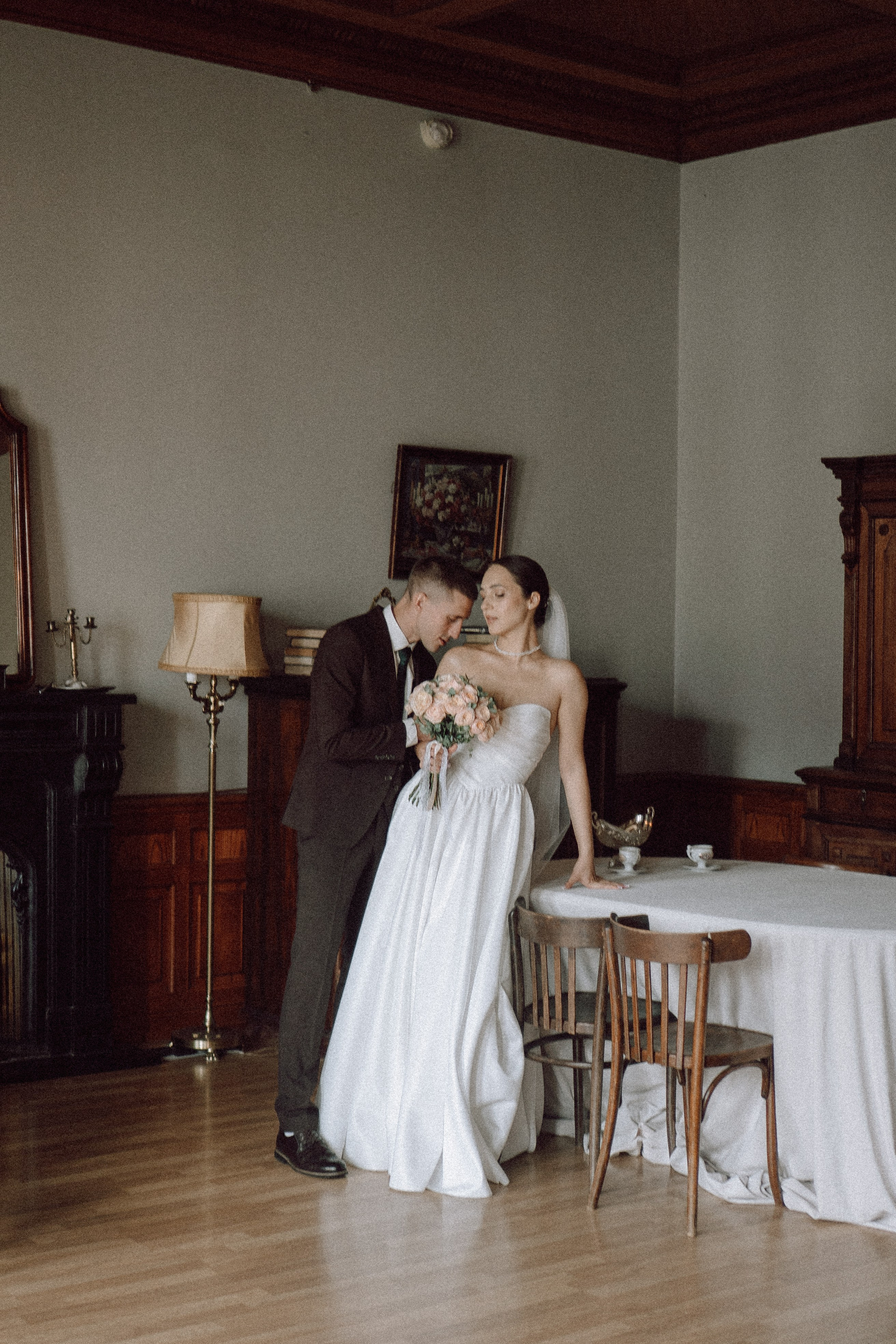 СВАДЕБНАЯ ПРОГУЛКА В САНТК-ПЕТЕРБУРГЕ (ИСАКИЕВСКИЙ СОБОР, ЗИМНЯЯ КАНАВКА, ЭРМИТАЖ И БОЛЬШАЯ МОРСКАЯ УЛИЦА). Профессиональный фотограф, Санкт-Петербург — Виктория Богомолова