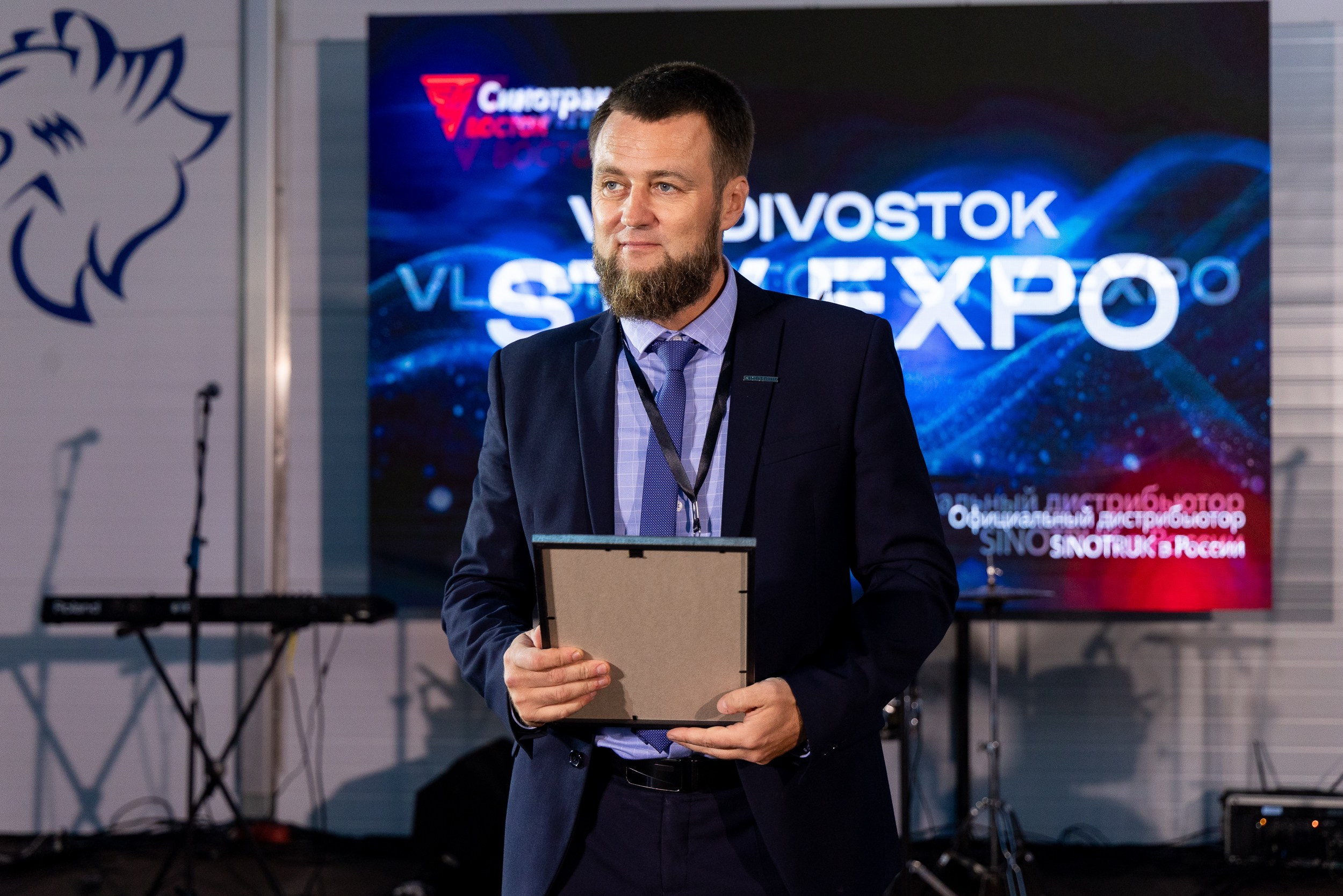 Открытие учебного центра «SITRAK». Репортажный и студийный фотограф во Владивостоке Дударева Софья