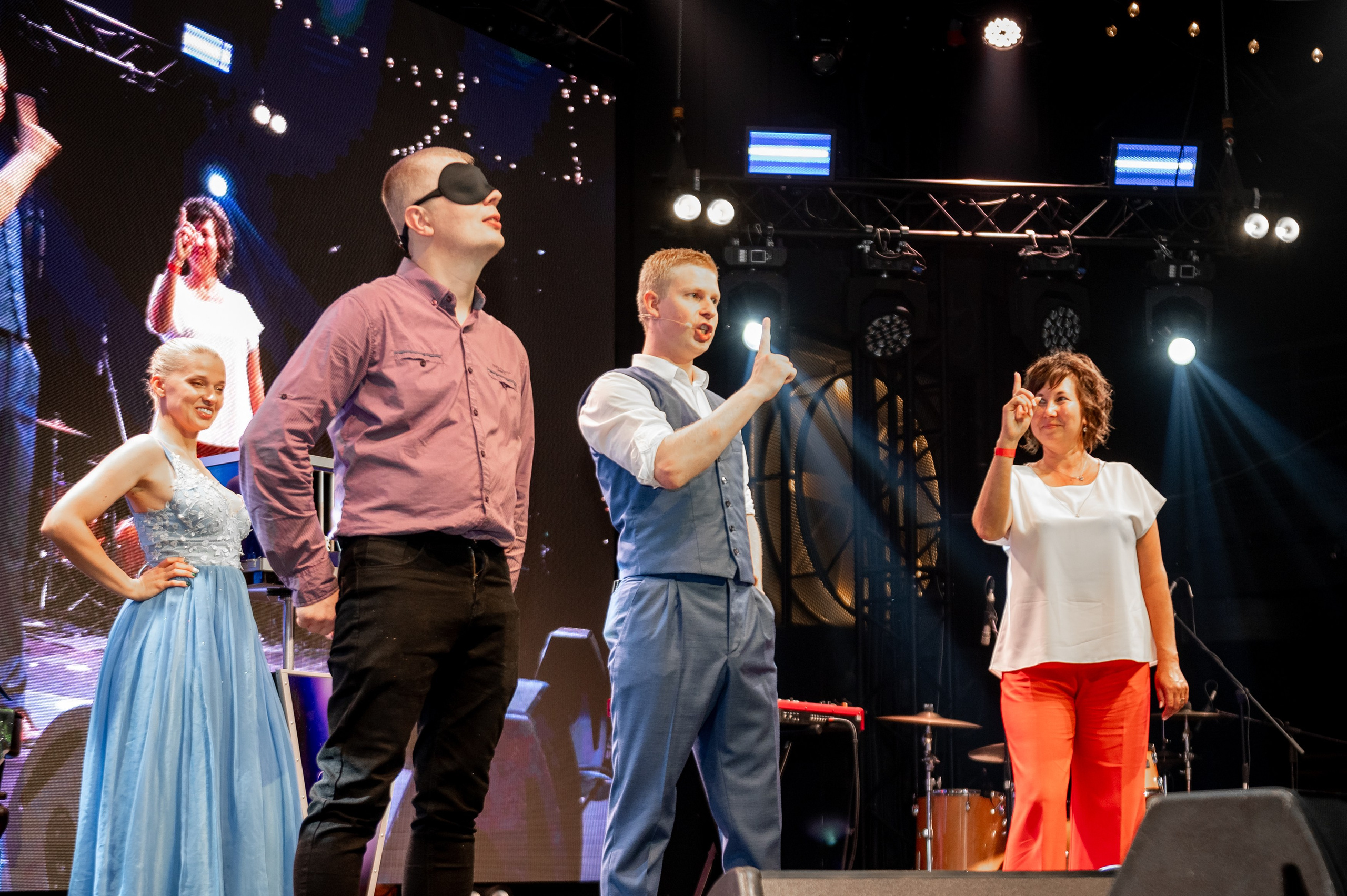 20 лет Дятьково мебель. Свадебный, семейный и репортажный фотограф. Брянск. Эльвира Голенкова