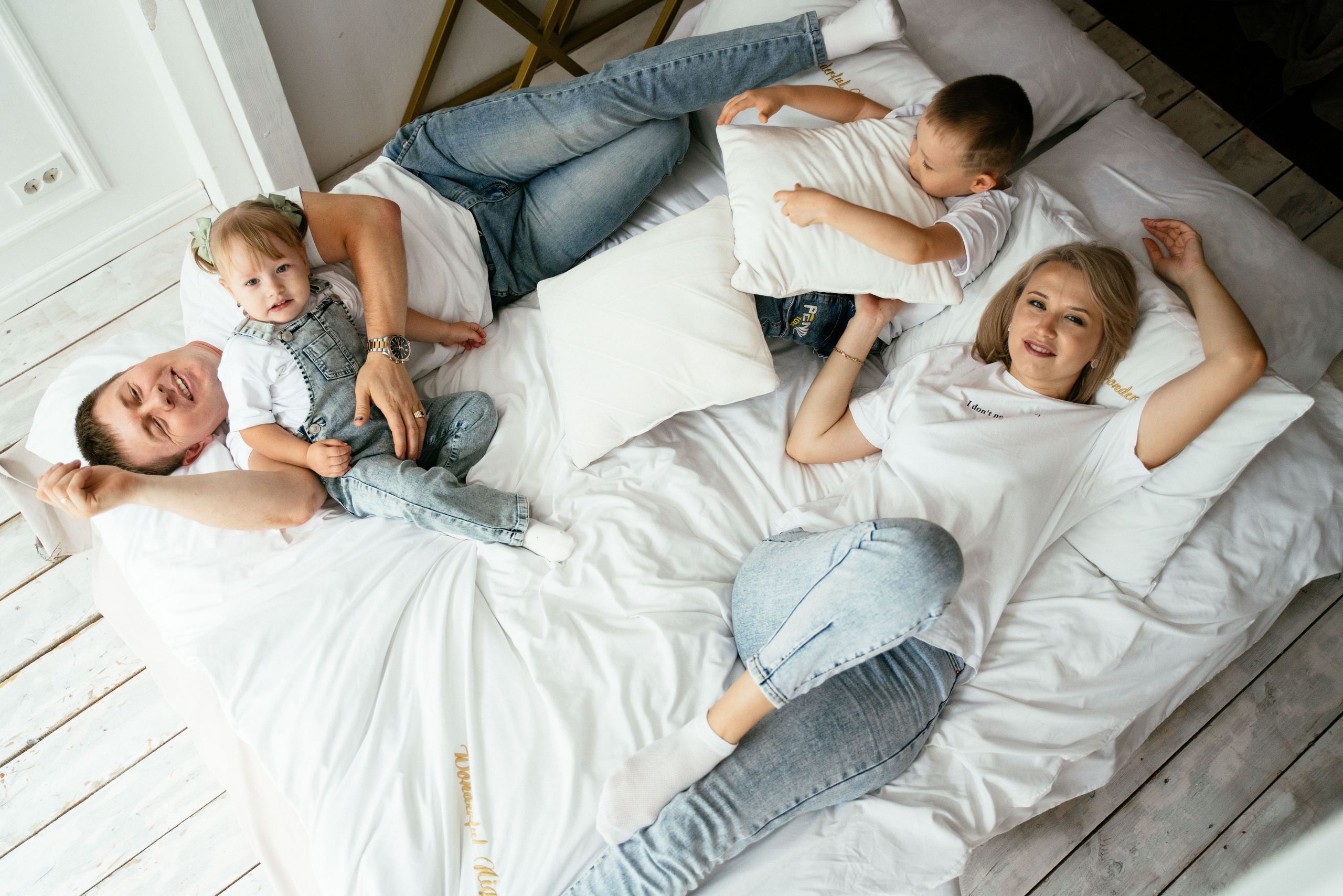 Стоимость семейной и свадебной фотосессии. Семейный и свадебный фотограф Молодзяновская Елена