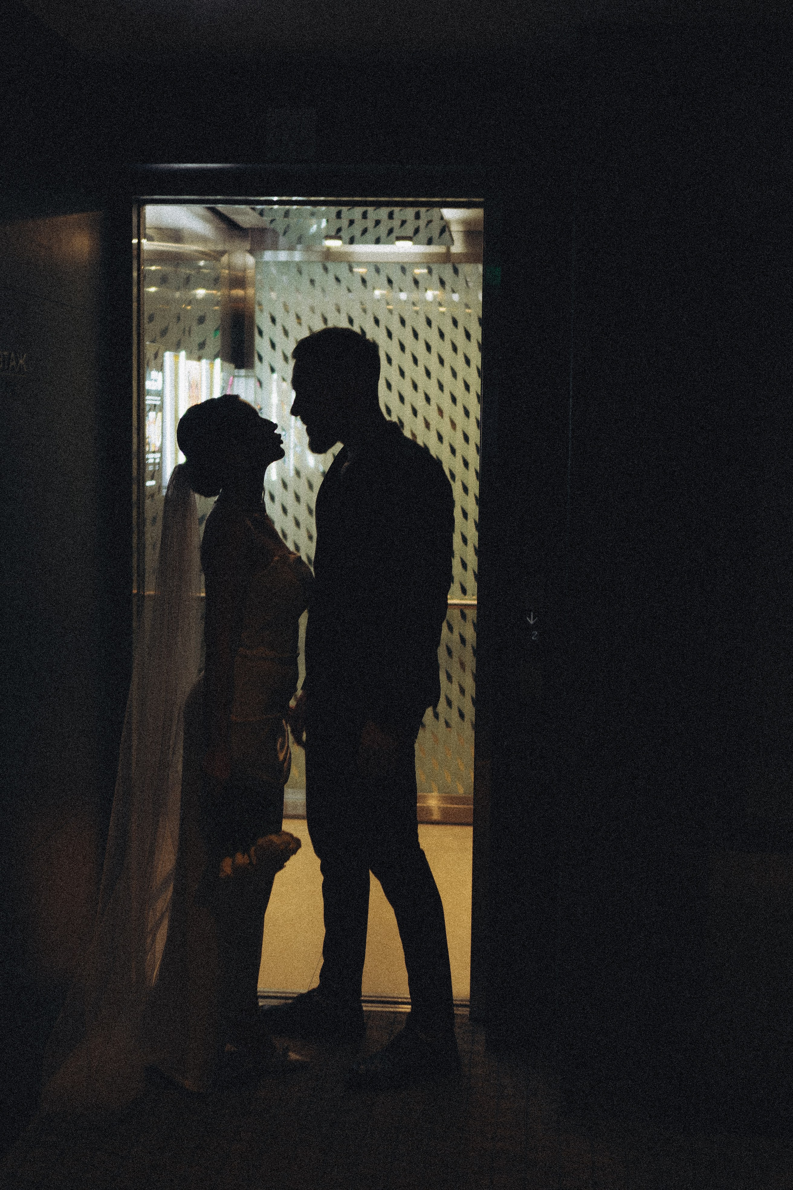 СВАДЕБНАЯ СЬЕМКА СБОРОВ ЖЕНИХА И НЕВЕСТЫ В ОТЕЛЕ И ТАКЖЕ ФОТОСЕССИИЯ В ОТЕЛЕЕ МЕГАПОЛИС БРЯНСК. Профессиональный фотограф, Санкт-Петербург — Виктория Богомолова