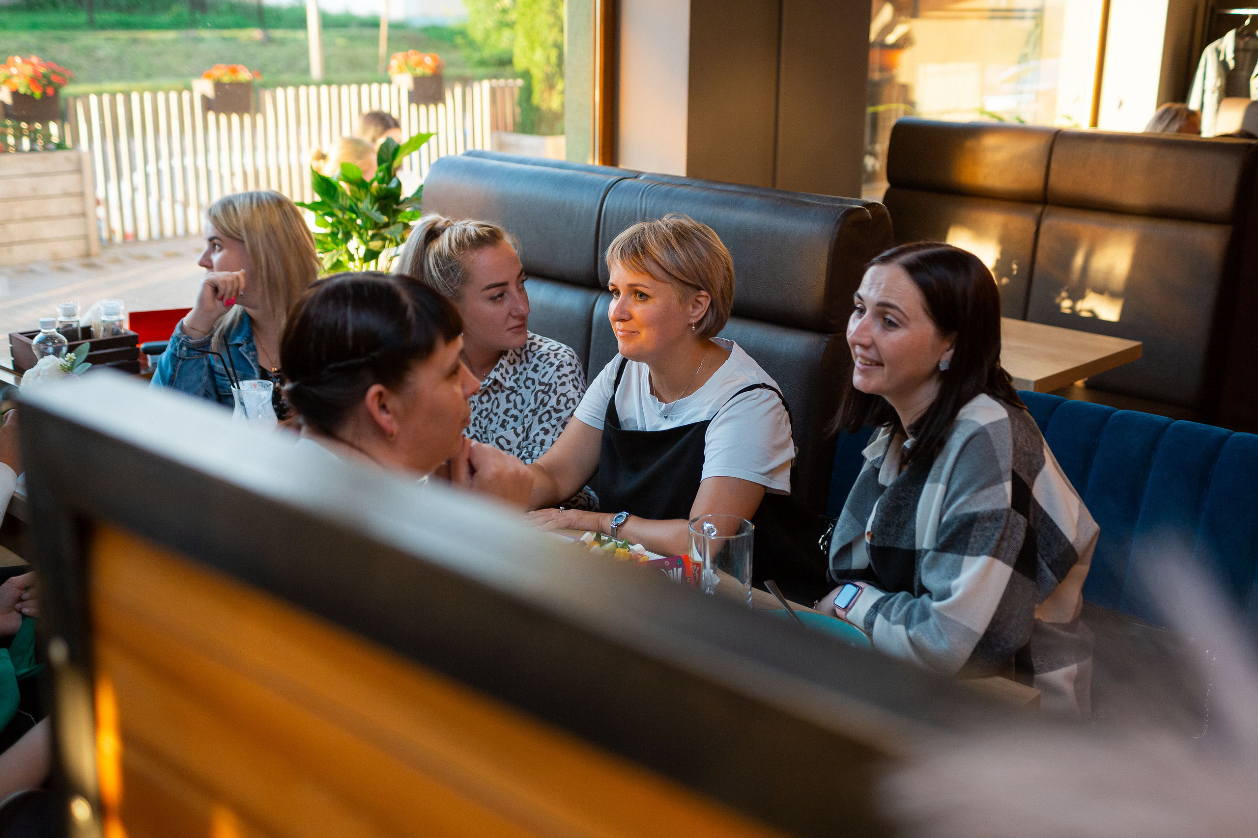 Репортажная съемка WOW QUIZ в кафе Огород, город Ржев. Алёна Мелихова | Фотограф Тверь, Старица, Ржев