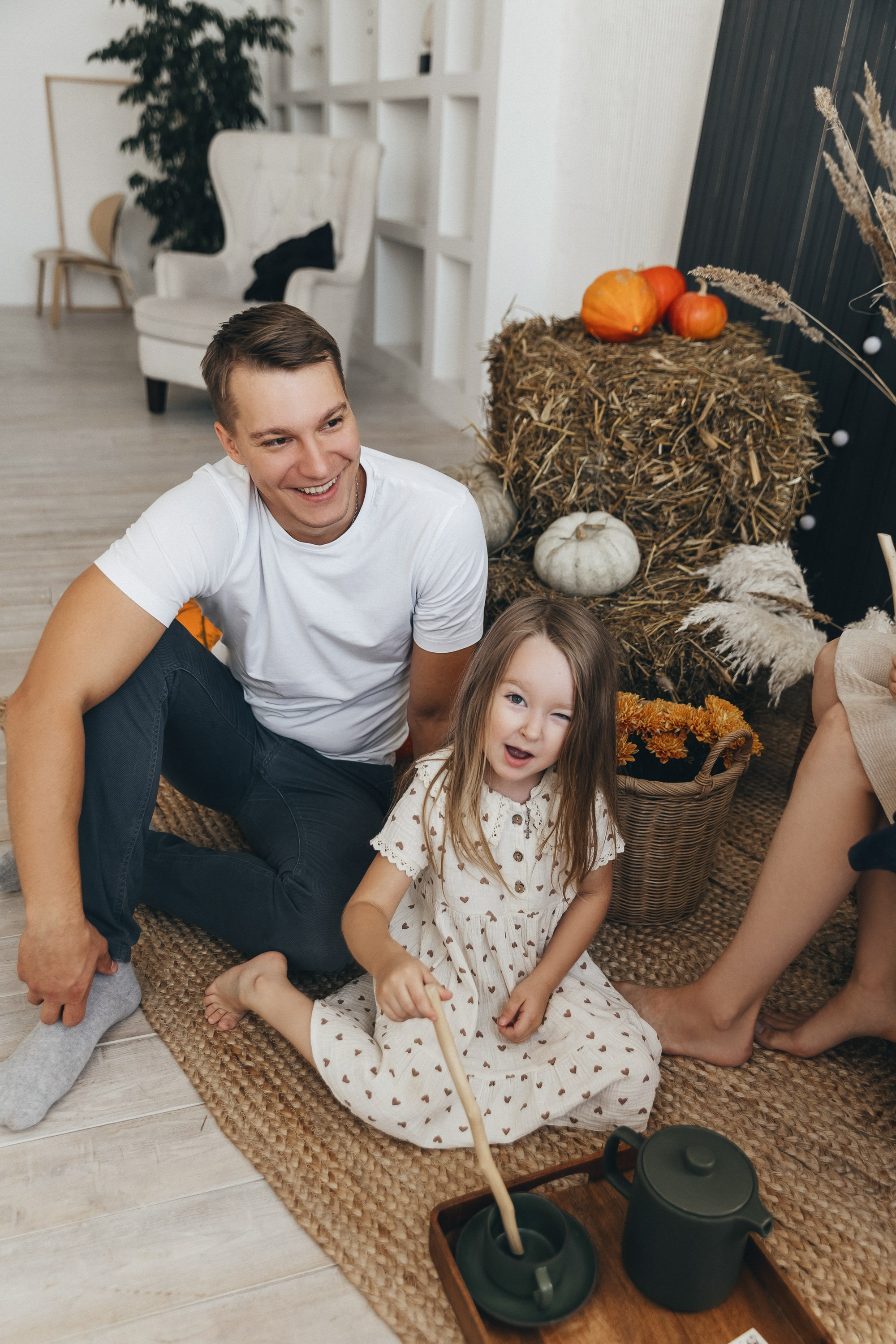 ЮЛЯ, ДАНИИЛ, ЛЮДА, ДАША И ЯРИК ` 23. Maria Startseva Photo