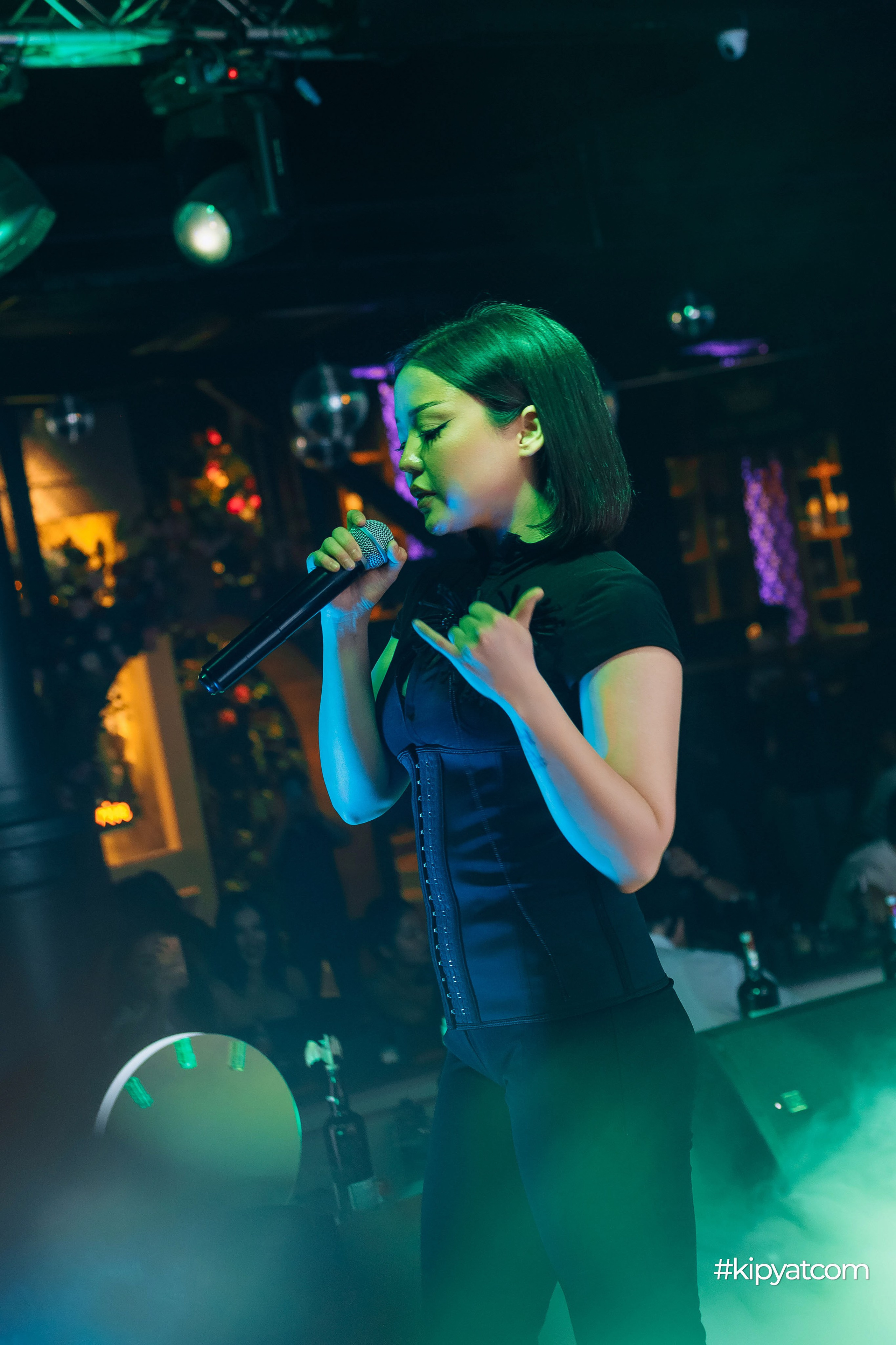 The Queen Prive. Кипятком Шымкент