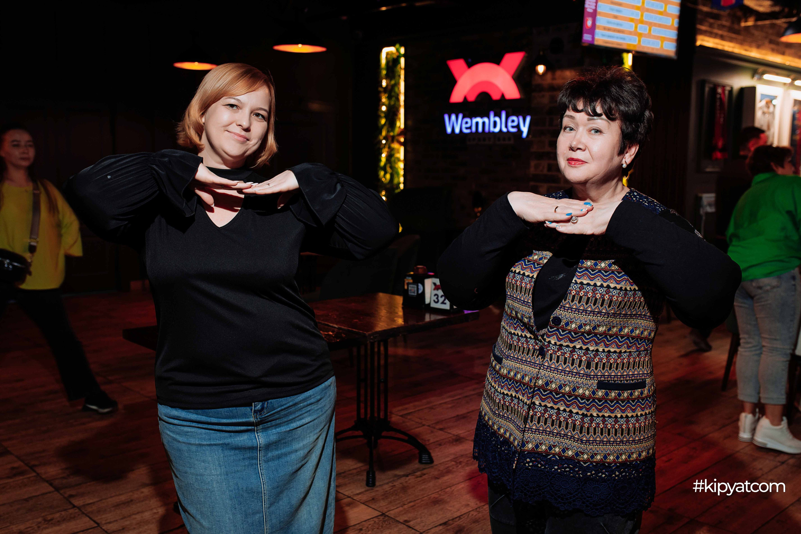 Эйнштейн Party