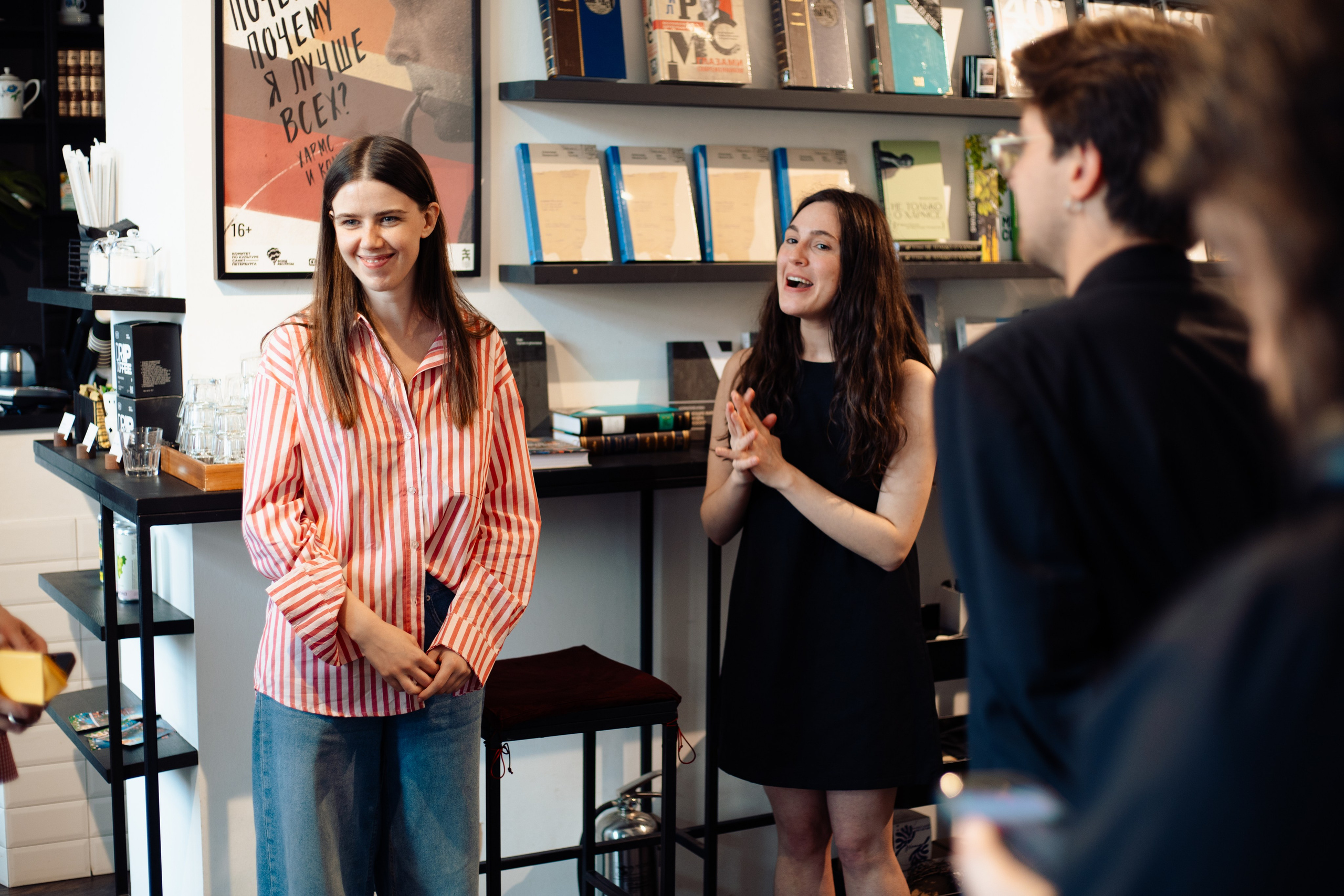 KGallery & Lotus Bistro. Портретный и репортажный фотограф Настя Куприянова