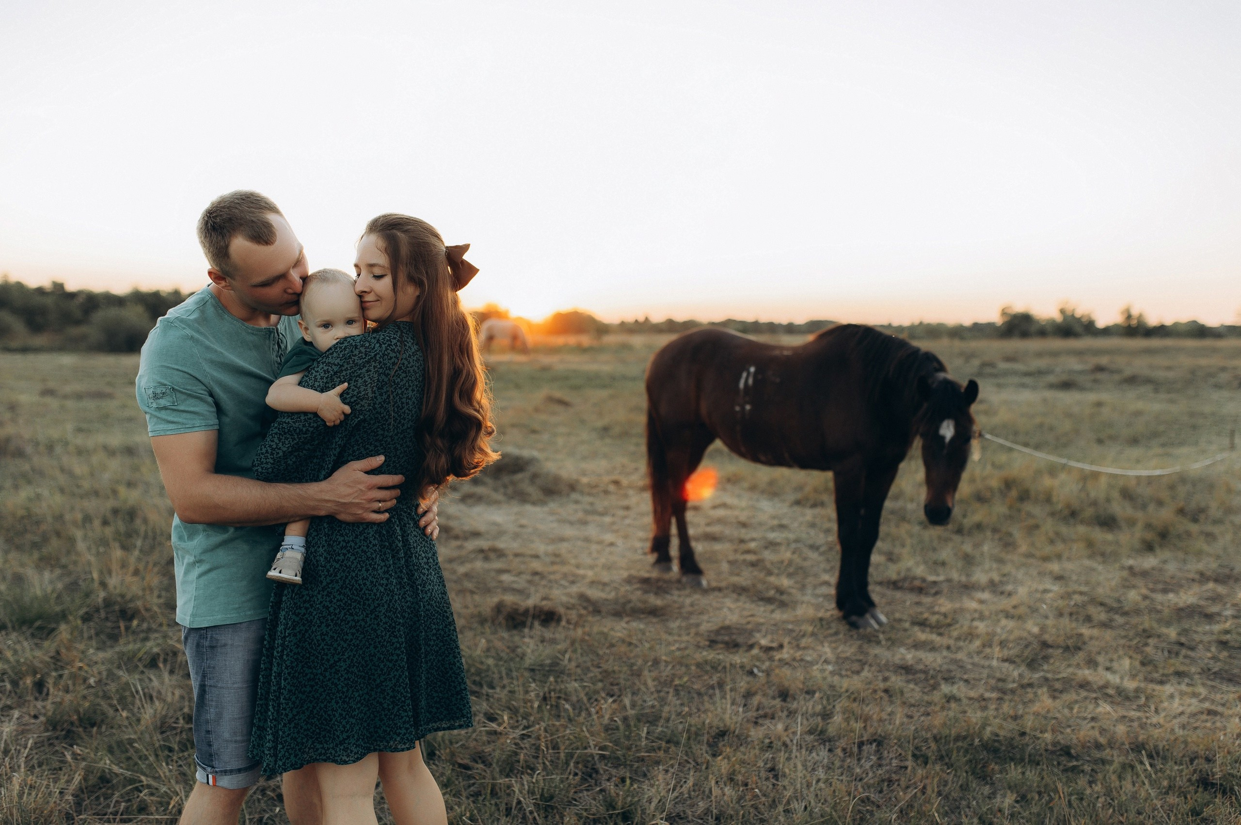 Даша, Серёжа и Ваня🤍. Ph. Marina Reshetova