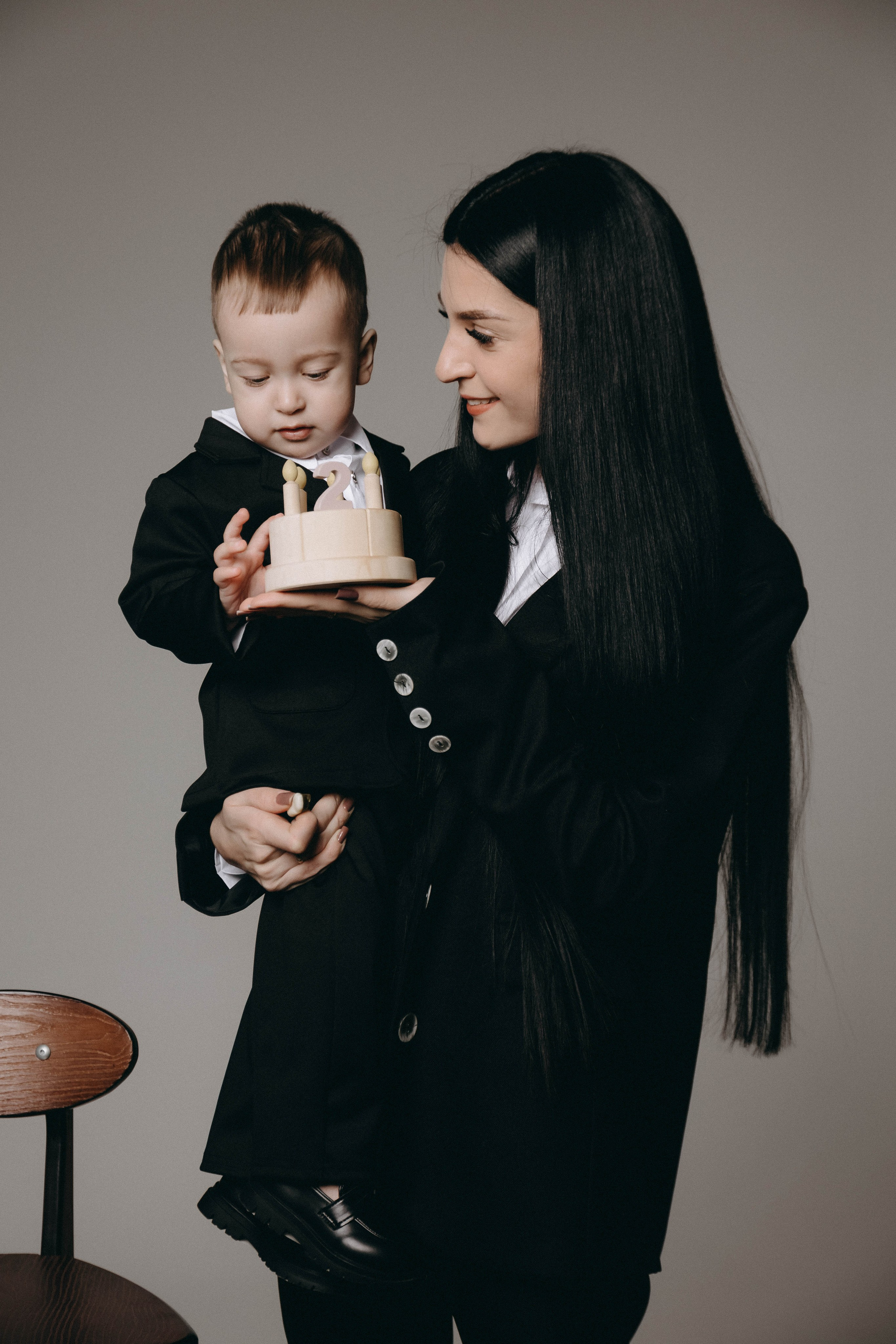 Эмиру 2 годика (на циклораме). Семейный фотограф Софи Симакова в Волгограде и Волжском