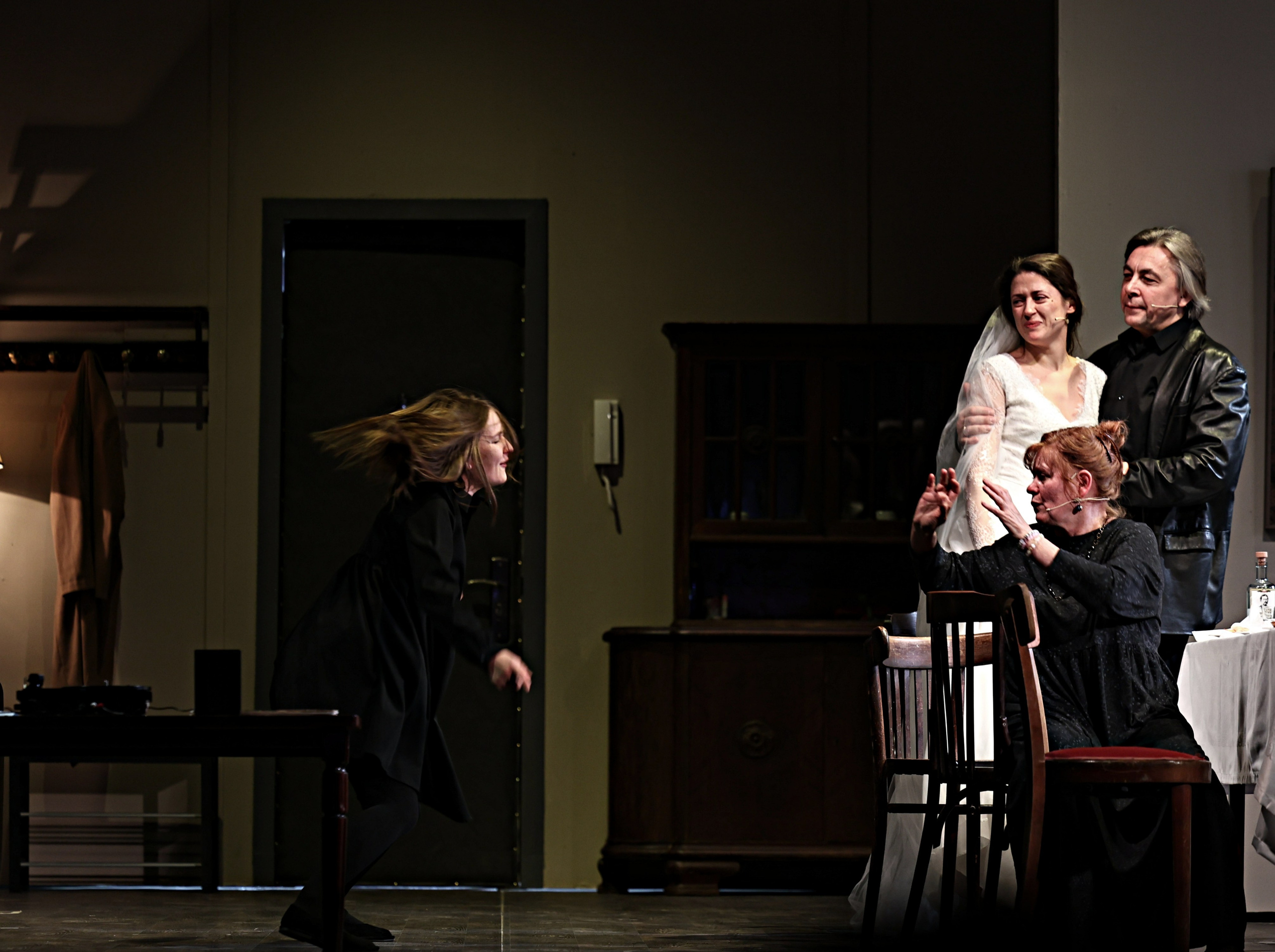 «ДЯДЯ». Москва, улицы, театр и артисты, друзья и мир фото Владимир Кашицин