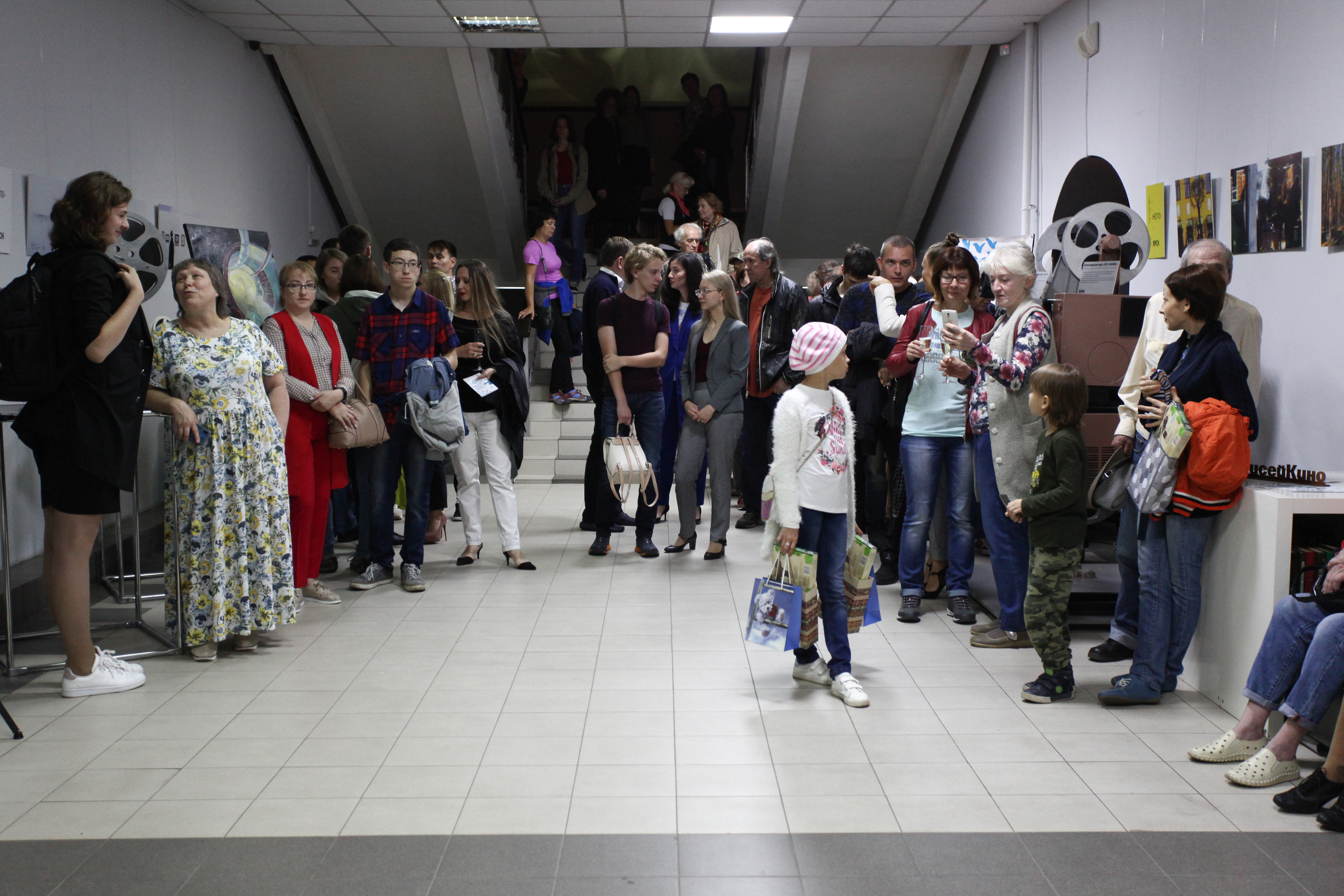 Кино ночь в Доме кино. Фотограф Дарья Локотко в Красноярске
