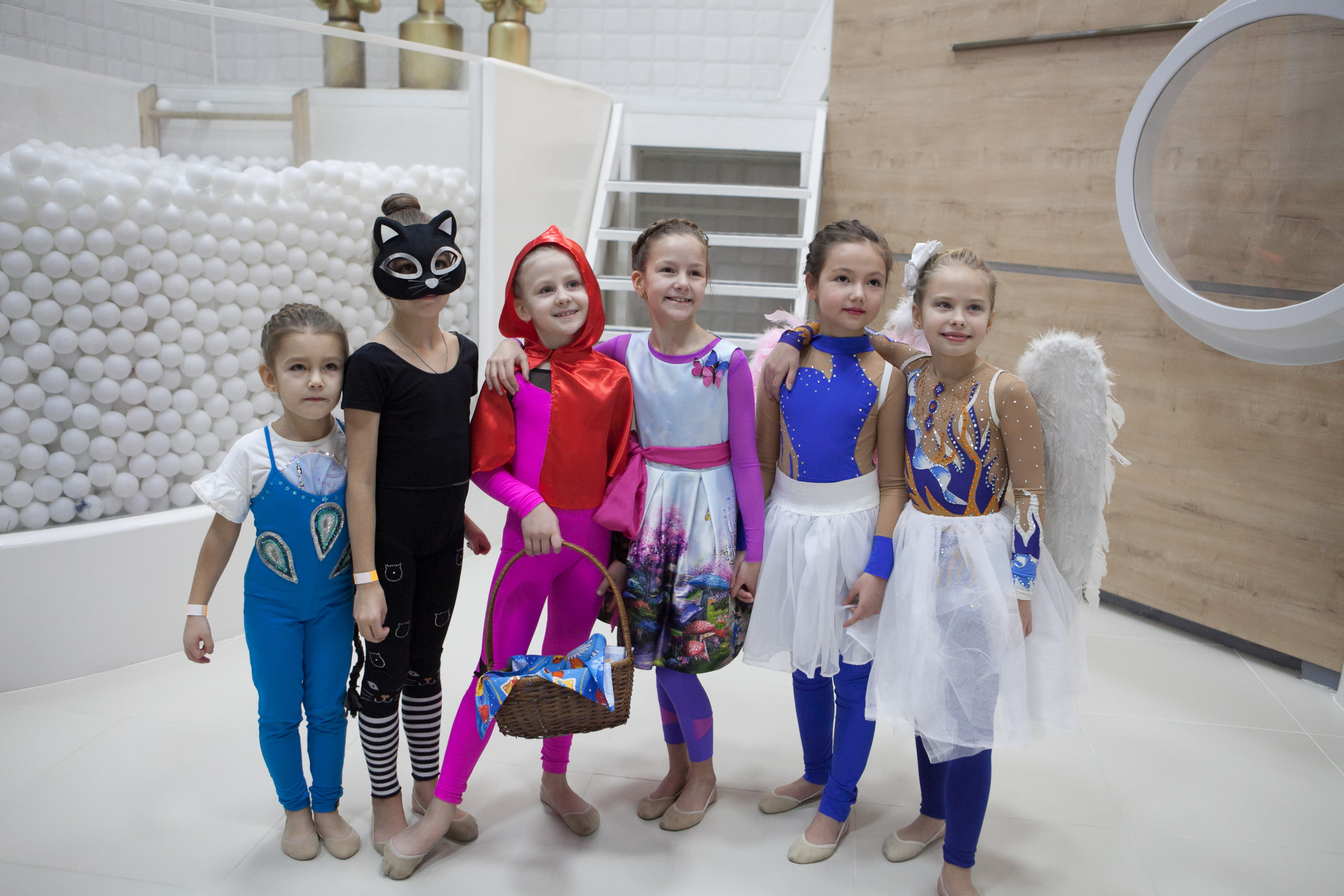 Выступление на полотнах. Фотограф Дарья Локотко в Красноярске