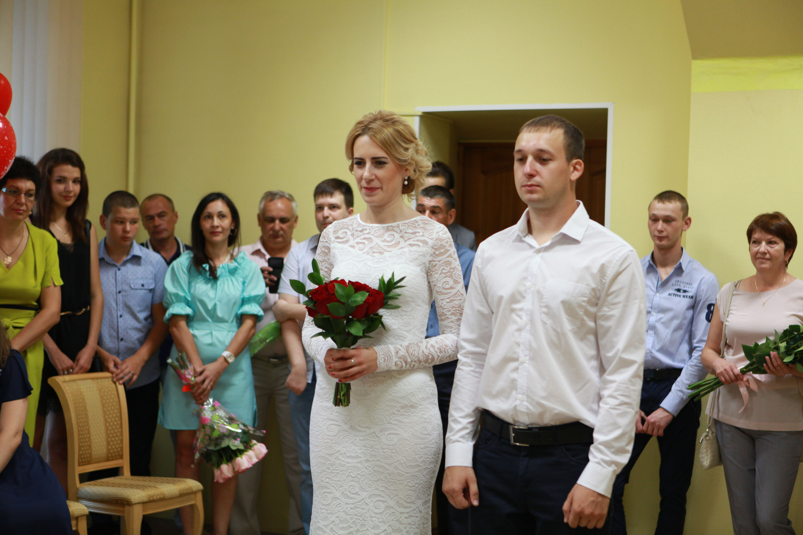 жених и невеста свадьба лето загс церемония бракосочетания 