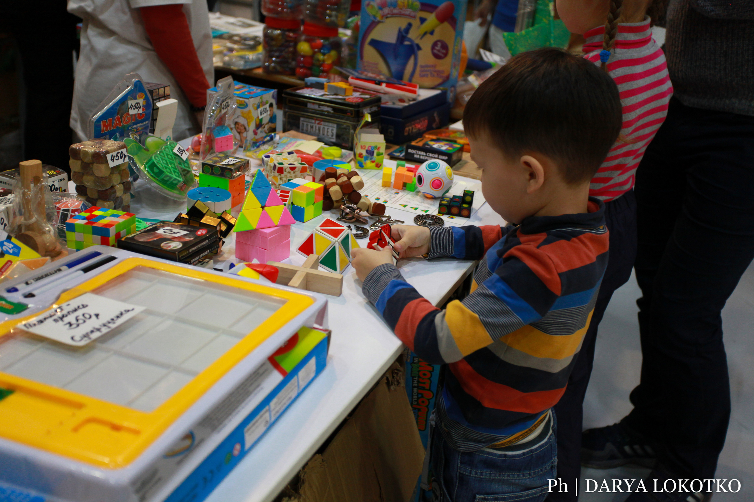 Красноярска ярмарка книжной культуры. Фотограф Дарья Локотко в Красноярске