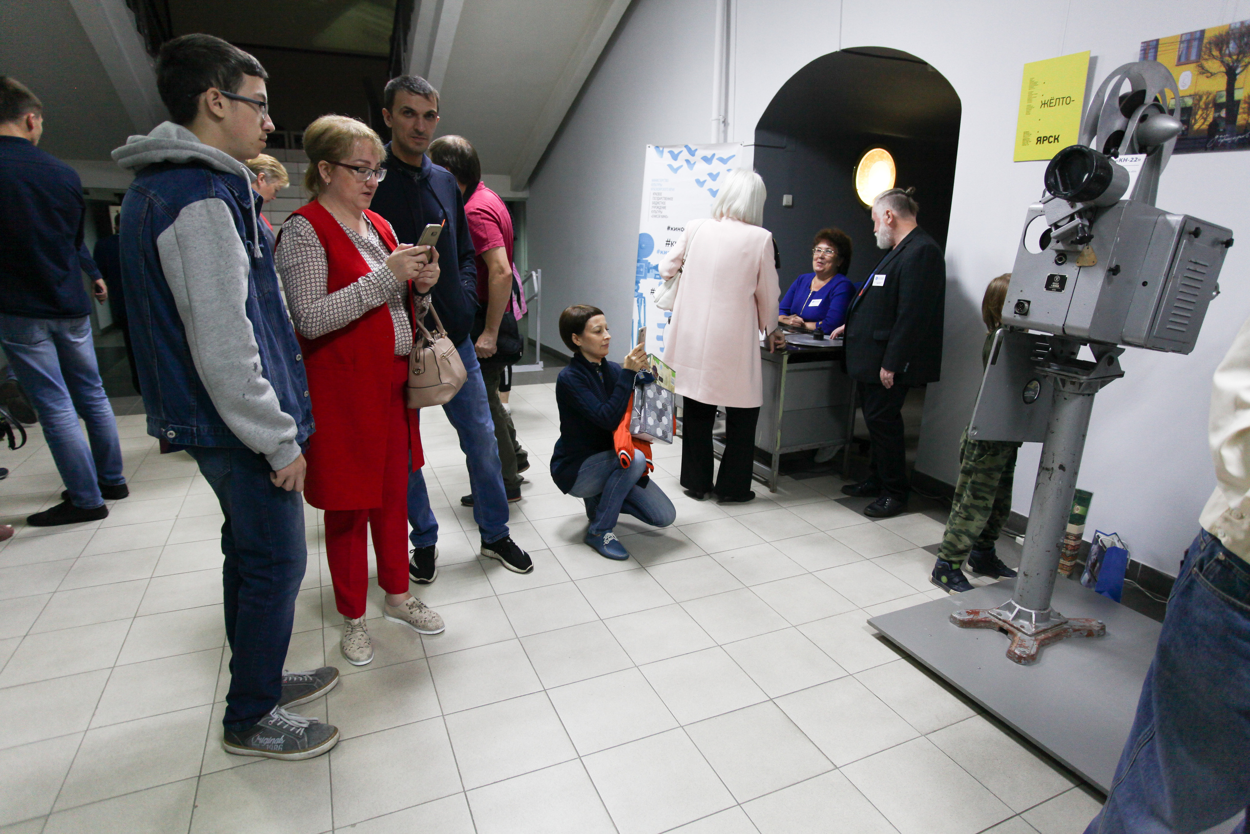 Кино ночь в Доме кино. Фотограф Дарья Локотко в Красноярске