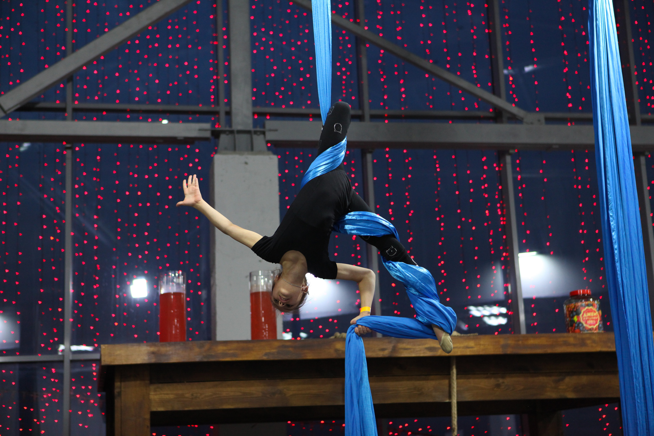 Выступление на полотнах. Фотограф Дарья Локотко в Красноярске