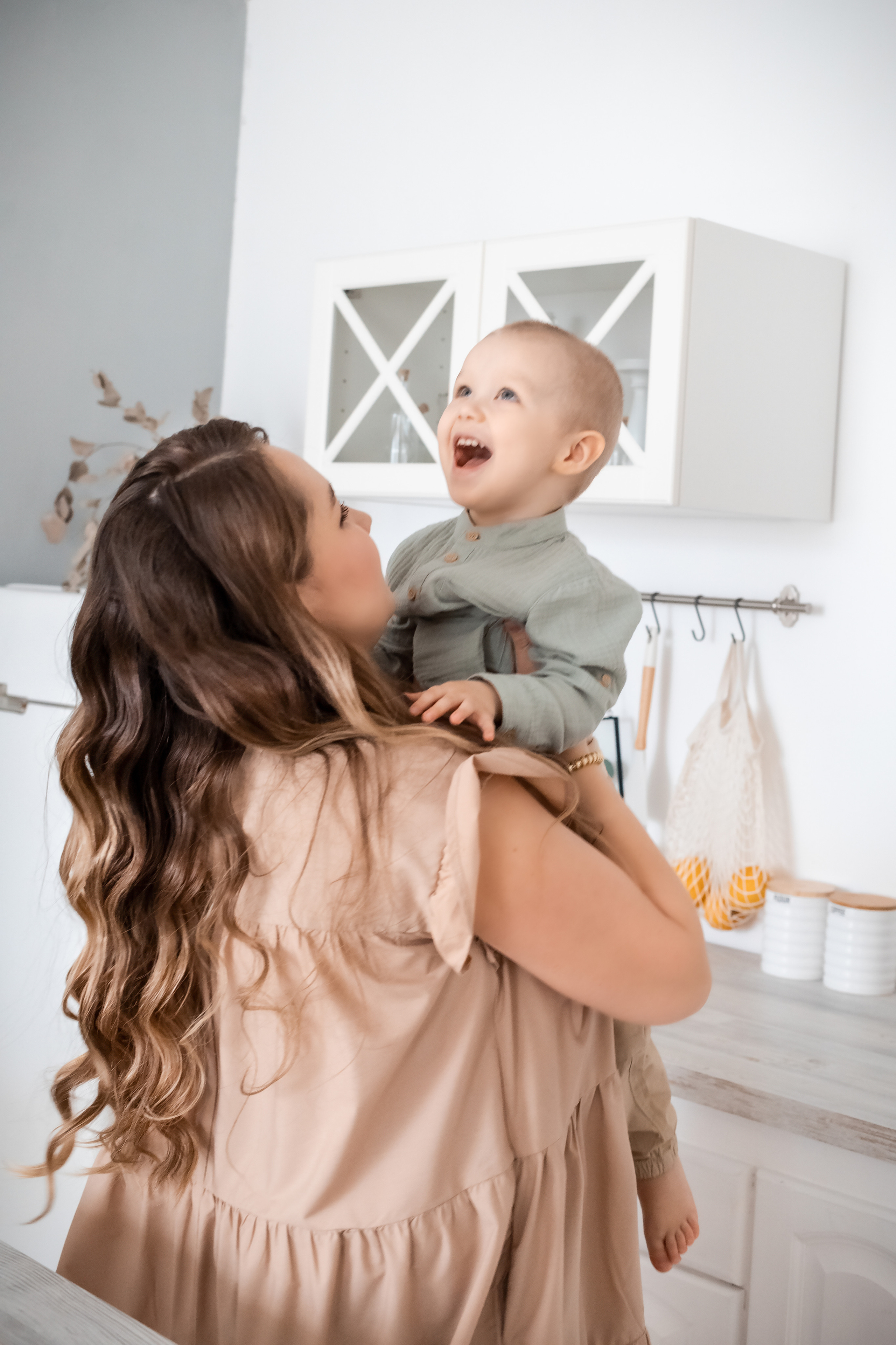 Семейная фотосессия в Сургуте. Семейный фотограф в Сургуте Инна Смолякова