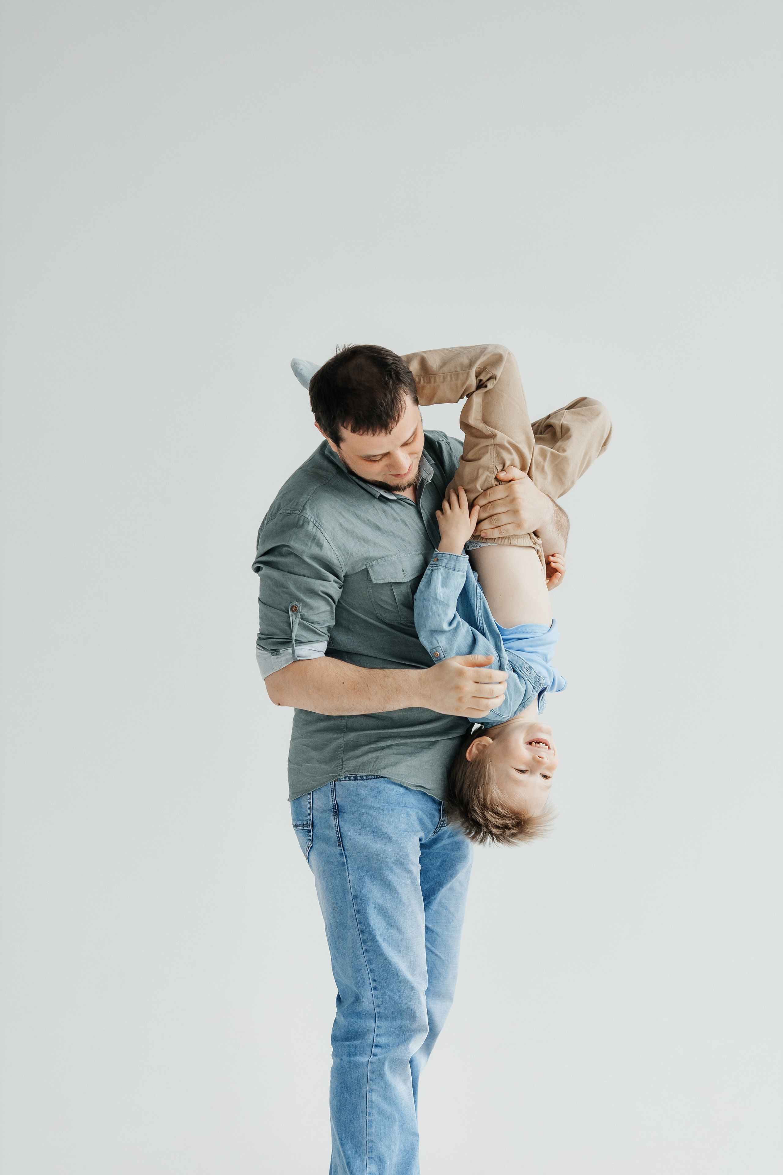 Семейная фотосессия в Сургуте. Семейный фотограф в Сургуте Инна Смолякова