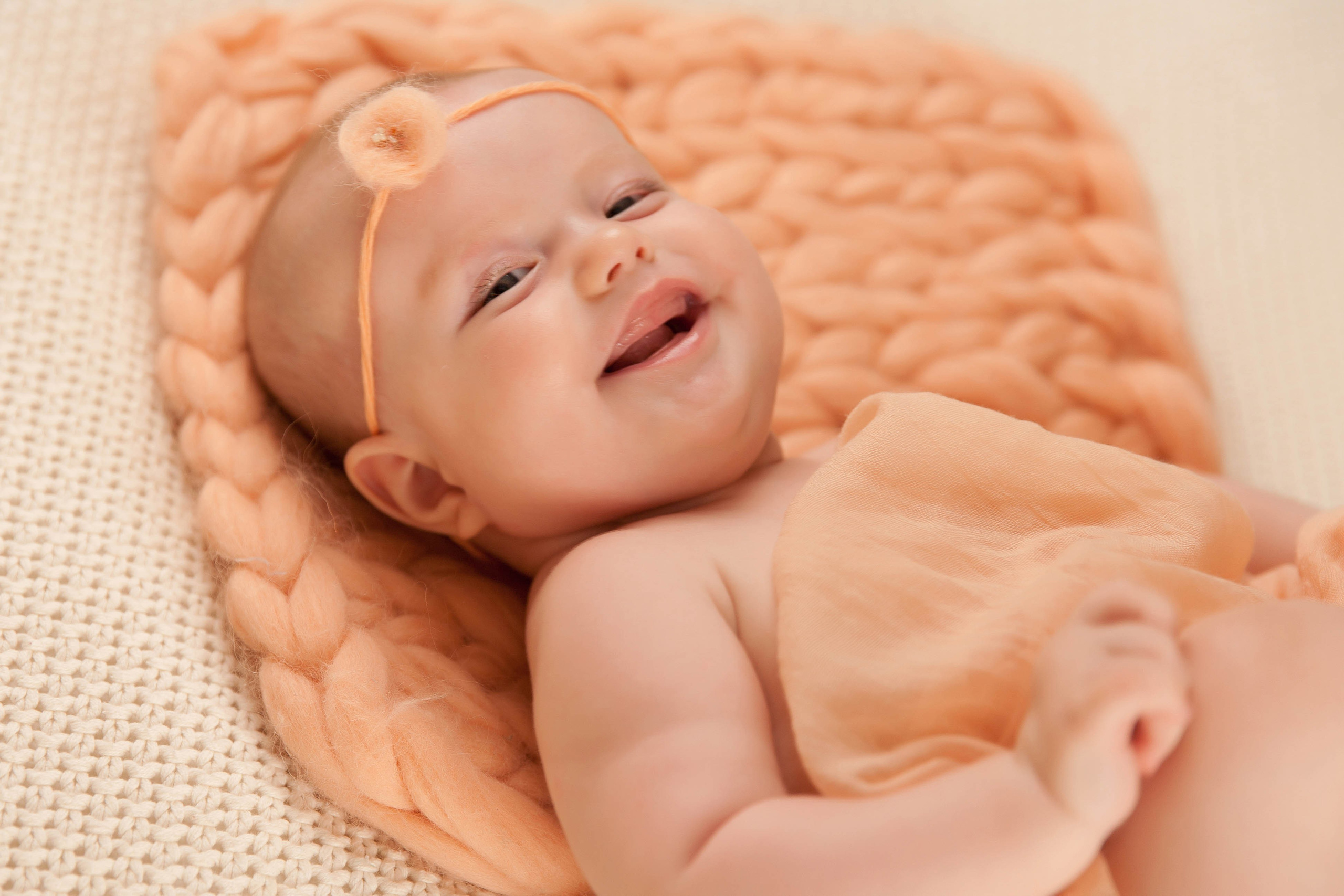 Новорожденные и младенцы. Фотостудия Алматы. Фотосъемка Алматы. Фотосессия Алматы. Фотокурсы. Обучение фотографии. Аренда студии