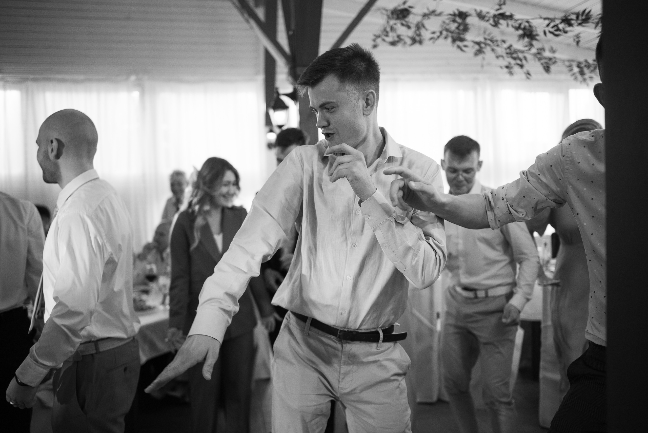 Свадебный альбом 12.08.23 – лучшие кадры с торжества. Свадебный фотограф в Миассе Татьяна Ружникова