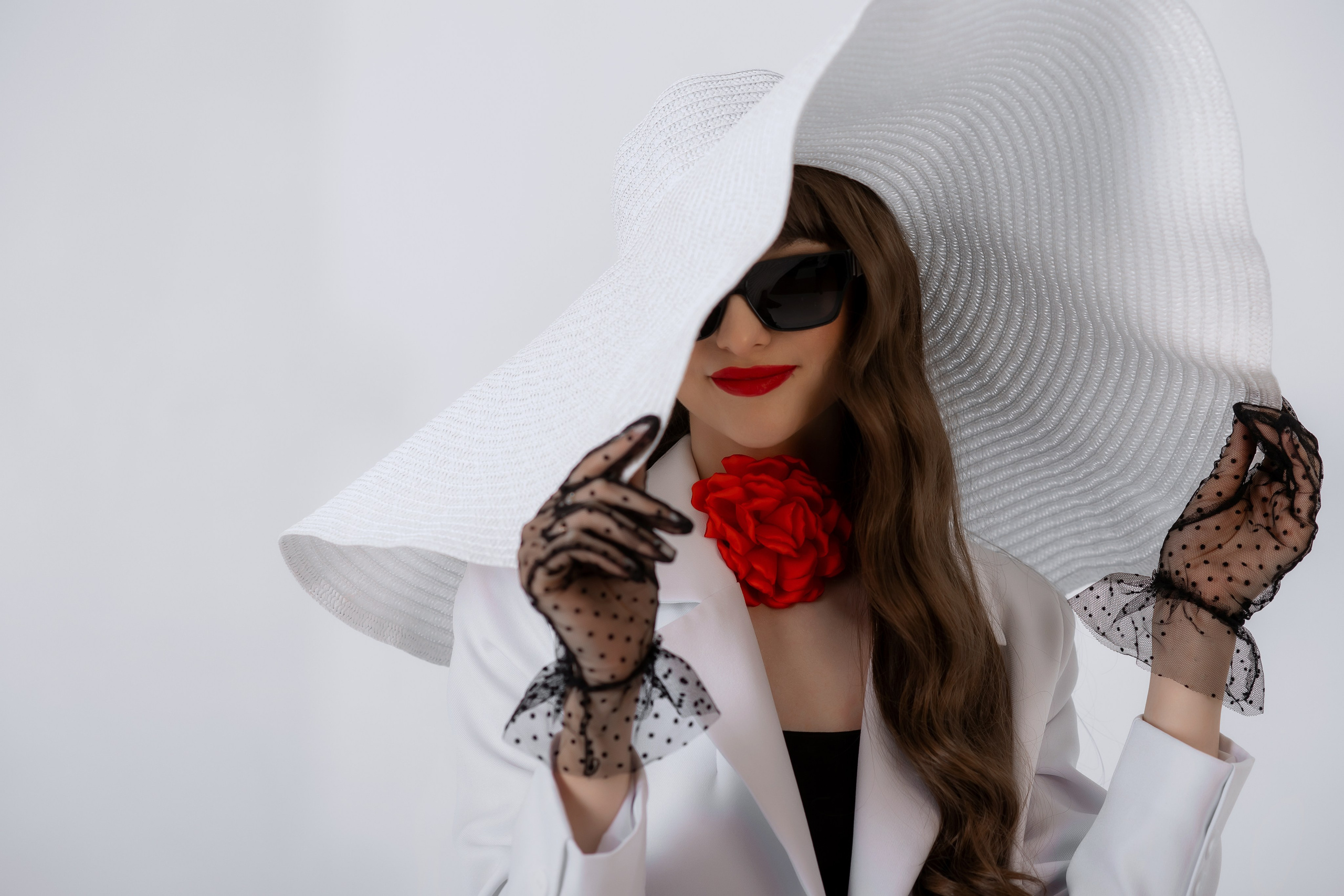 Hollywood. Свадебный фотограф в Омске Яна Савина