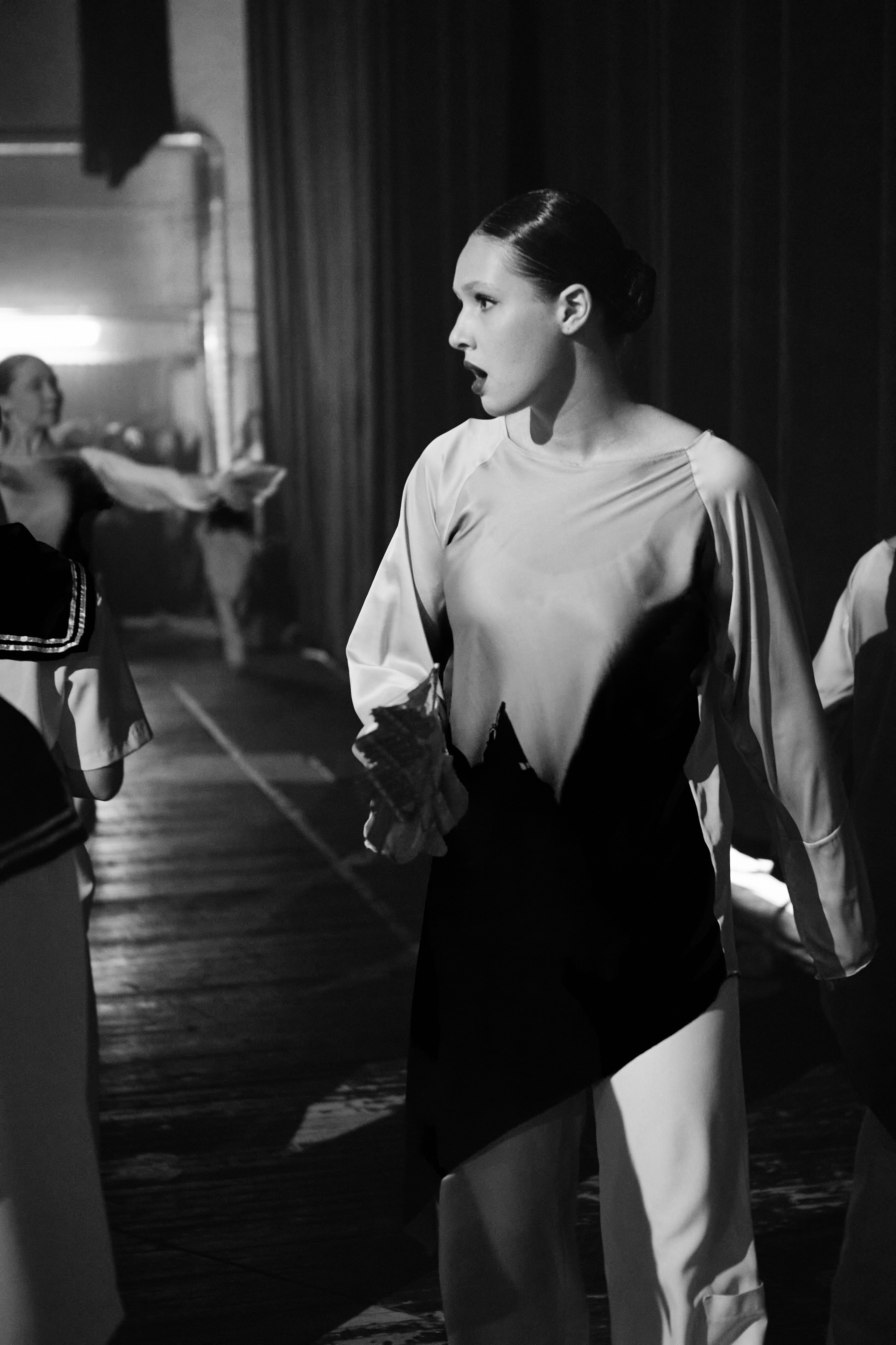 Backstage of the Concert. Fashion Photographer Oxana Chernomorets